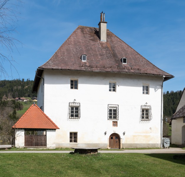 Strassburg Lieding Pfarrhof 15042015 1935