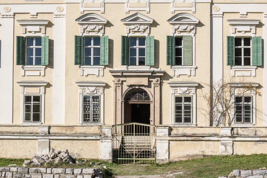 Strassburg Pöckstein 1 Schloss Pöckstein SO-Teilansicht 28102016 5184