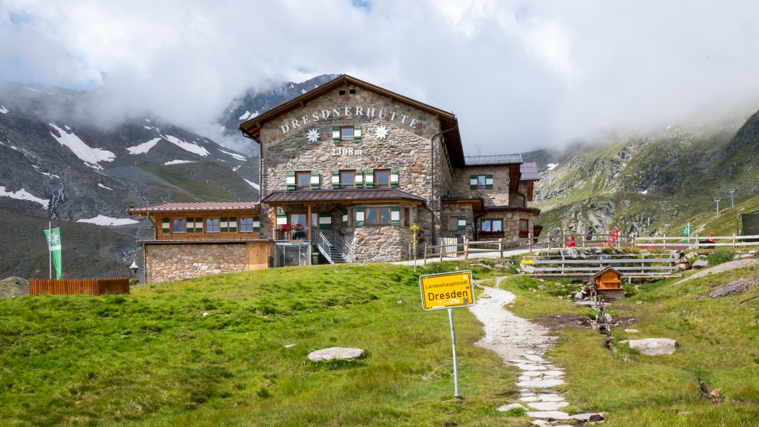 Stubai - Dresdner Hütte -BT- 01