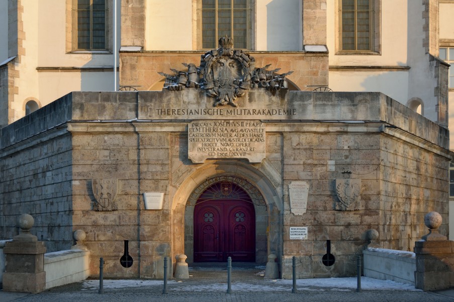 Theresianische Militaerakademie Portal DSC 6511w