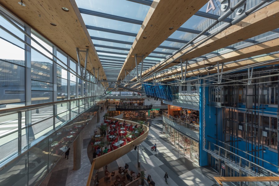 Villach Einkaufszentrum ATRIO 19032015 0905