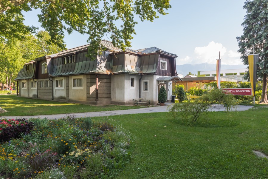 Villach Perau Robert-Stolz-Strasse 5 Ausstellungsgebäude 03082015 6447