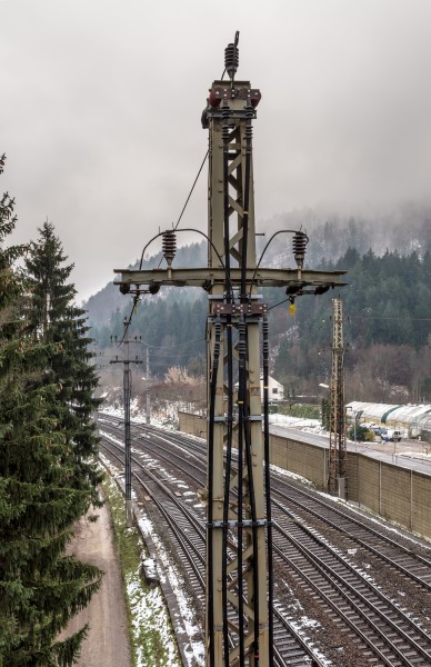 Villach Warmbad Rudolfsbahn IV Leitungsmast 22112018 5464