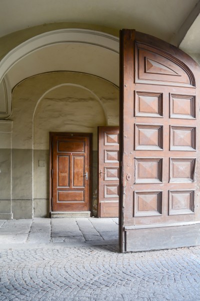 Wels Dragonerkaserne Hof Mitte Haupttor Raum 291