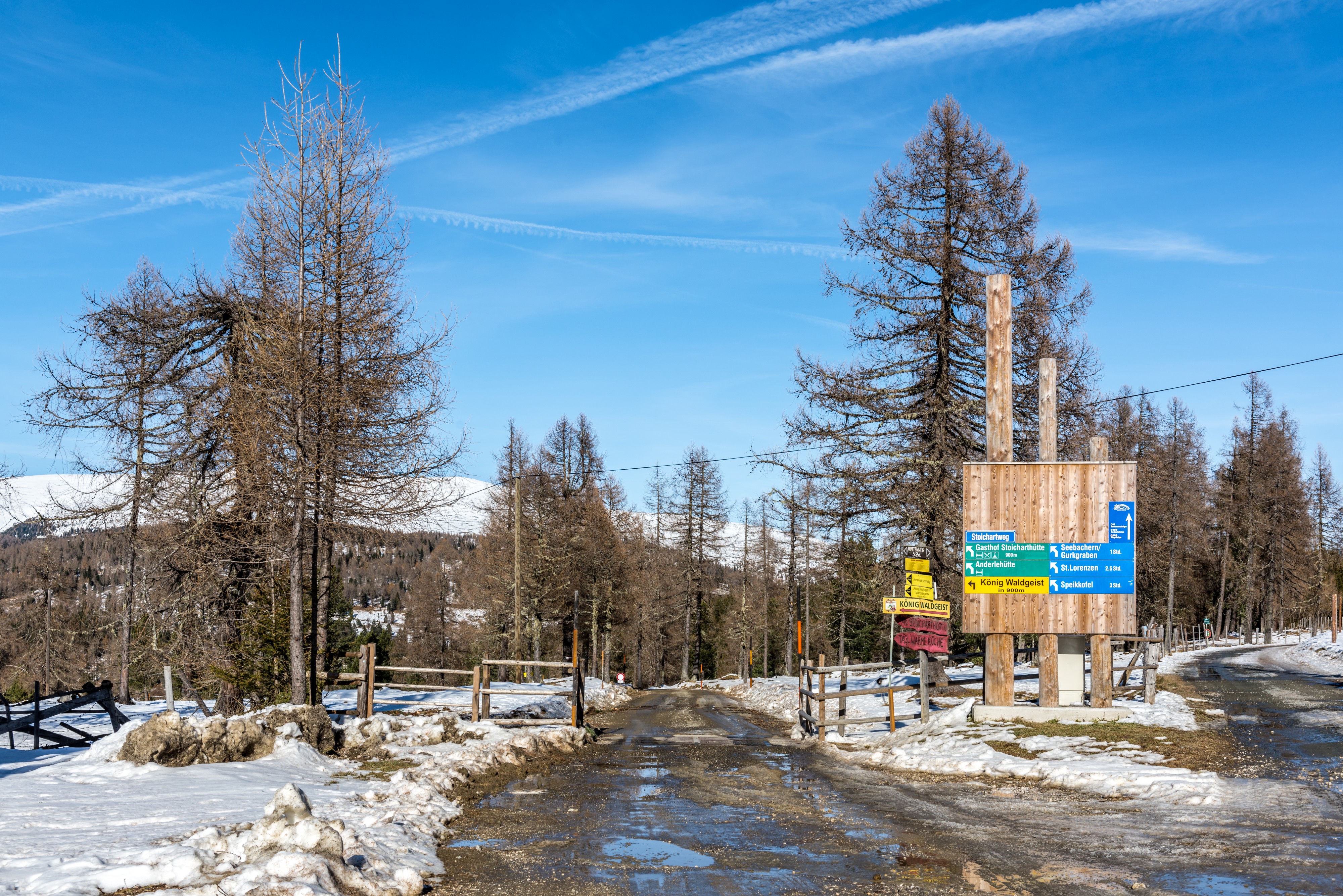 Albeck Seebachern Stoichartweg Weggabelung Wegweiser 22112017 2042