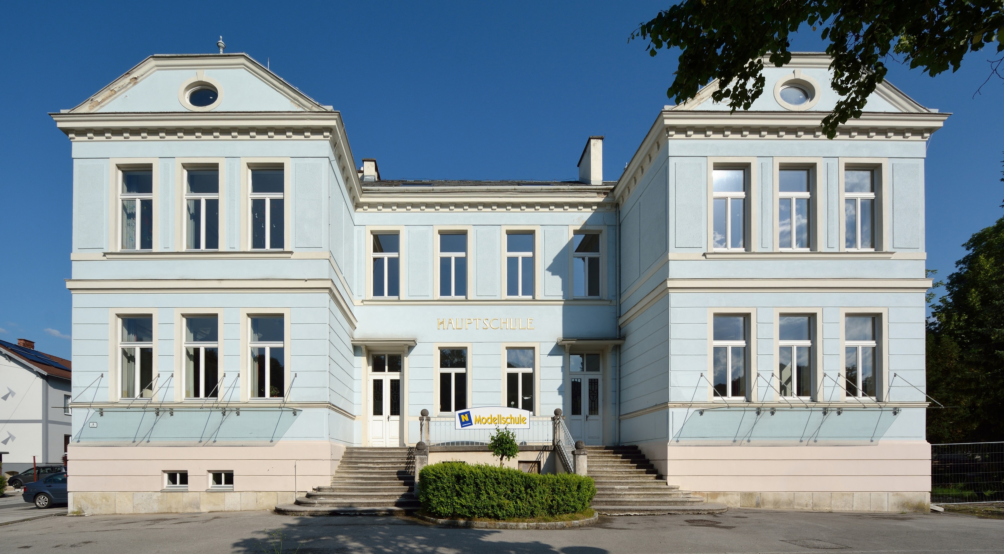 Aspang-Markt Hauptschule DSC 1010w