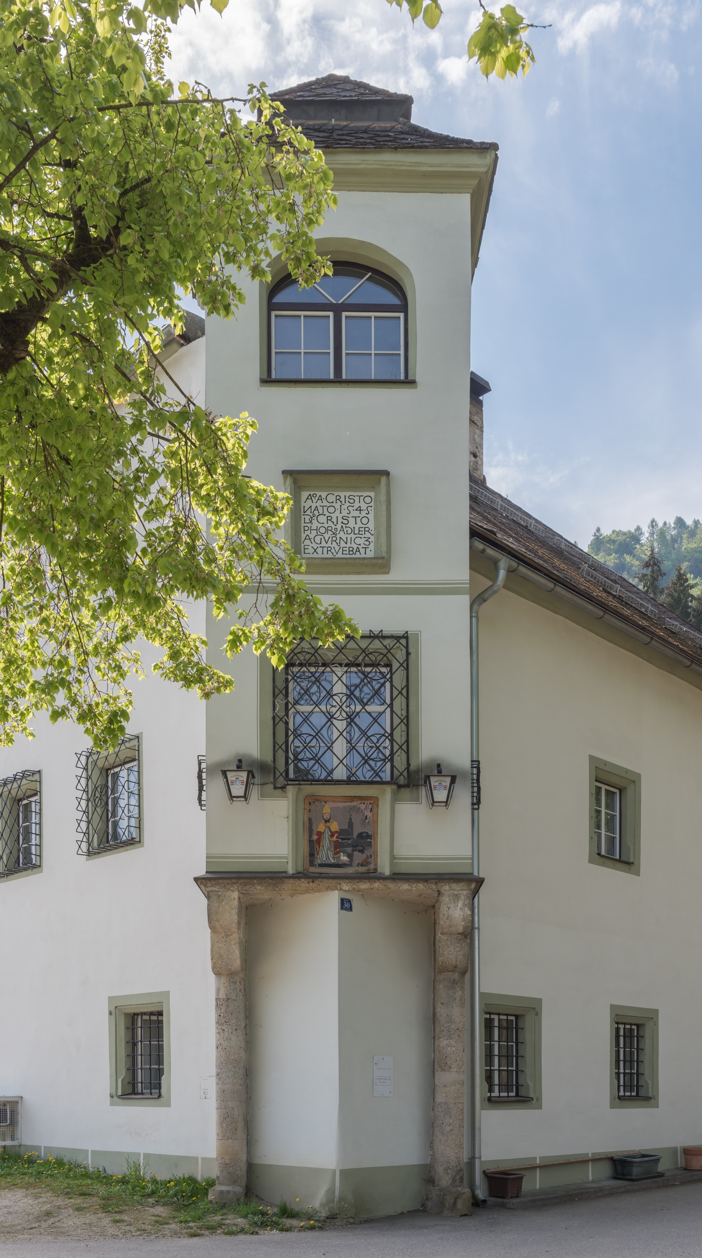 Ebenthal Gurnitz Kirchenstrasse 30 Altes Braeuhaus NW-Erker 22042016 1748