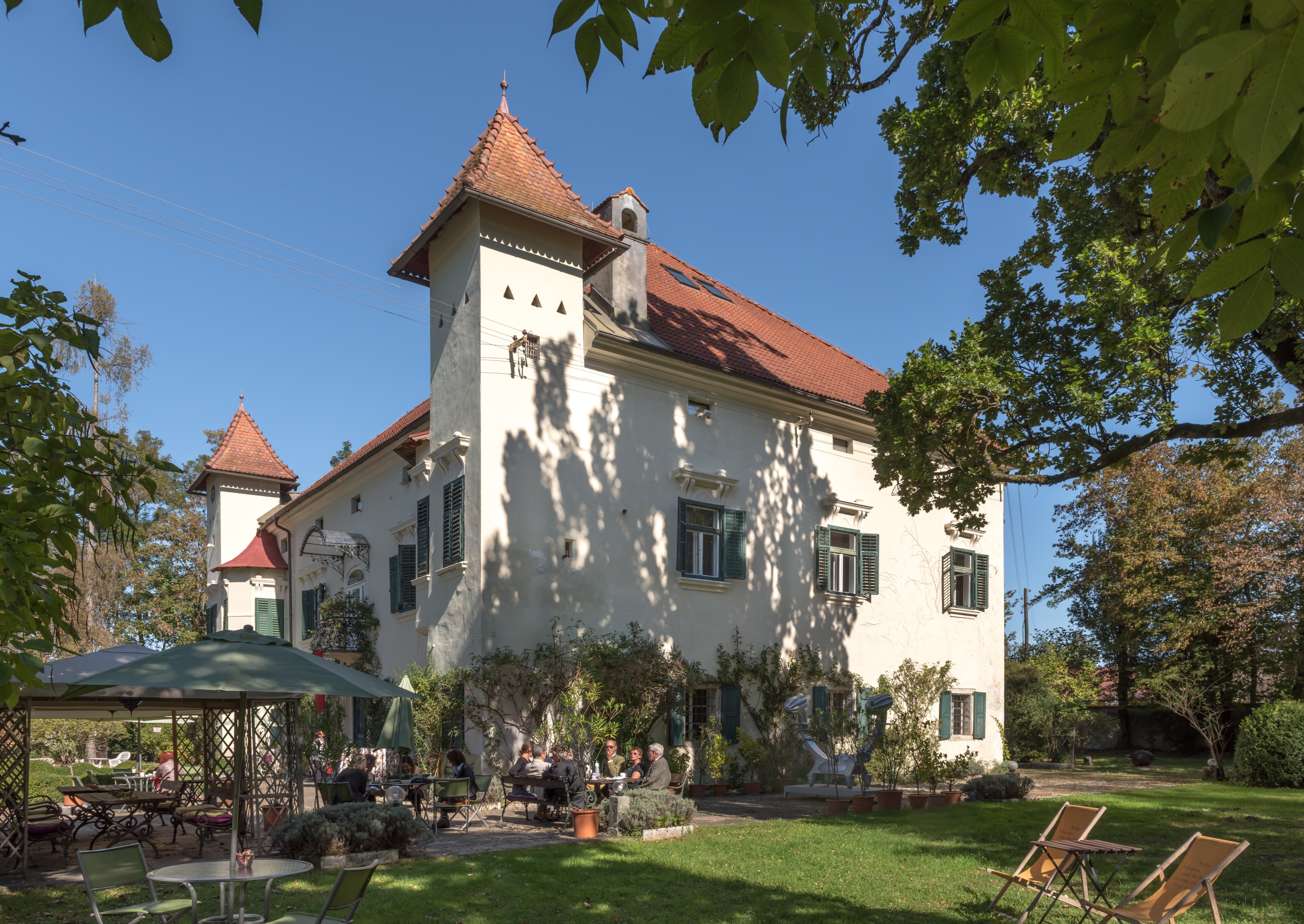 Feistritz im Rosental Weizelsdorf 1 Schloss Ebenau SW-Ansicht 30092018 4822
