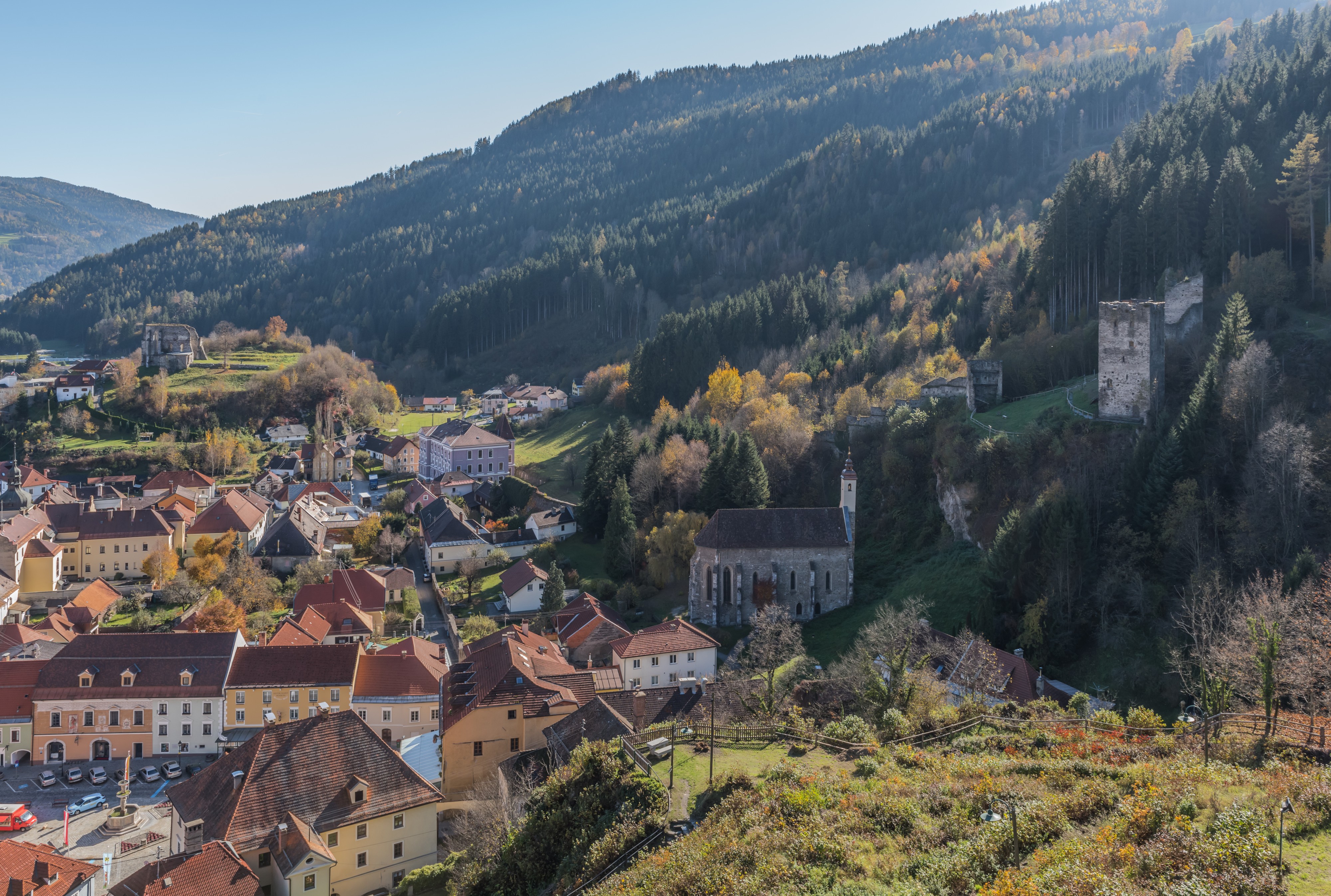 Friesach Seminargasse 57 Heiligblutkirche N-Ansicht 28102016 5298