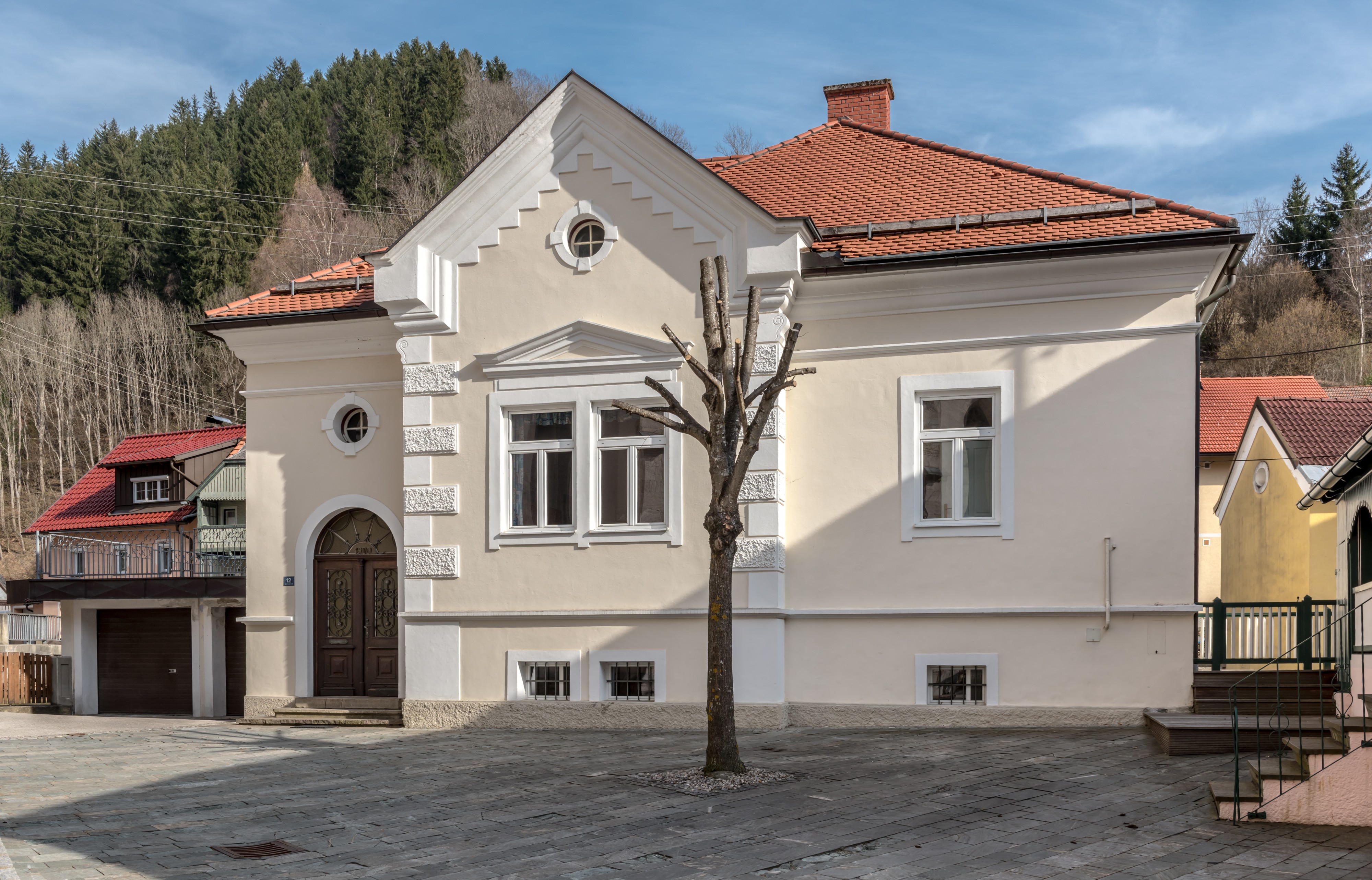 Hüttenberg Reiftanzplatz 12 Pfarrhof NW-Ansicht 21032017 6864