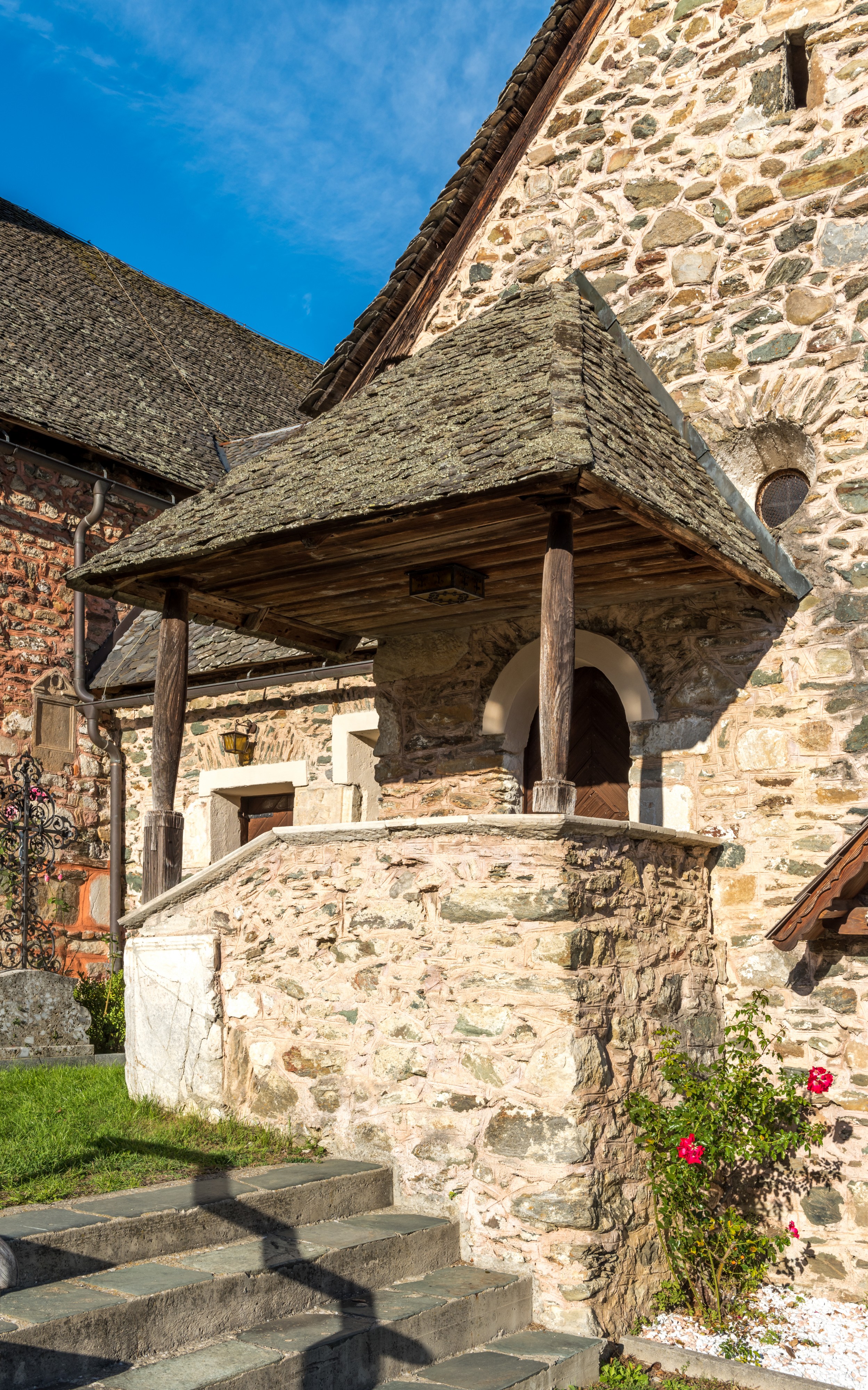 Maria Saal Karnburg Pfalzstrasse Annenkapelle Vorbau 02102018 4875