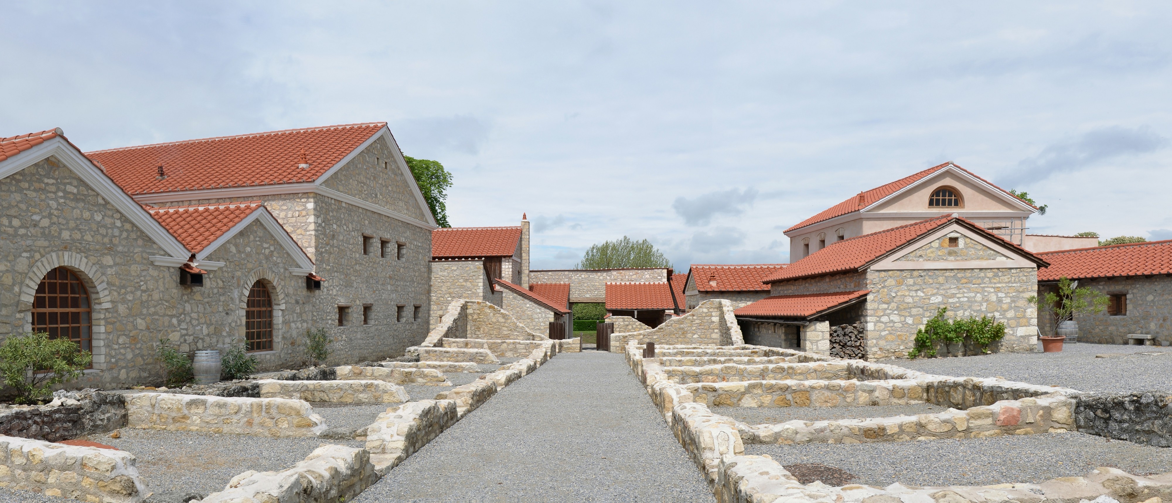 Open air museum Petronell (by Pudelek)