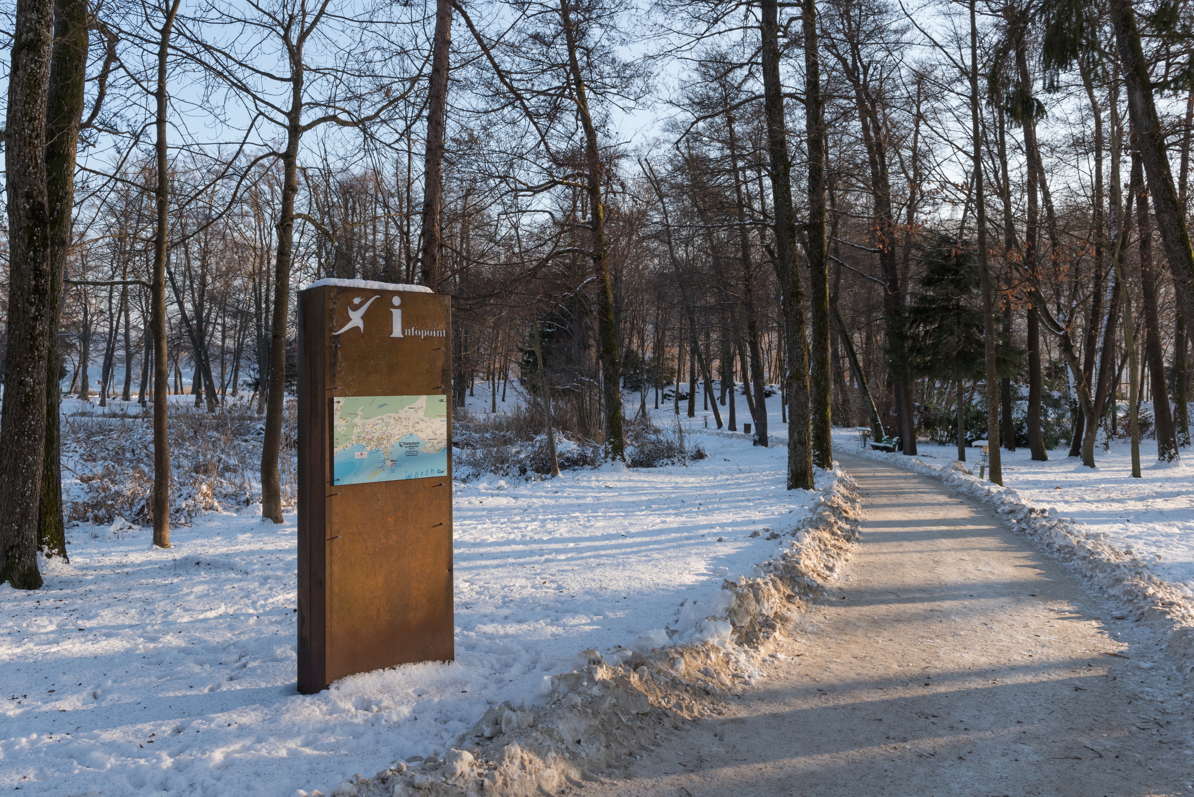 Poertschach Halbinselpromenade Infopoint 19012017 6139