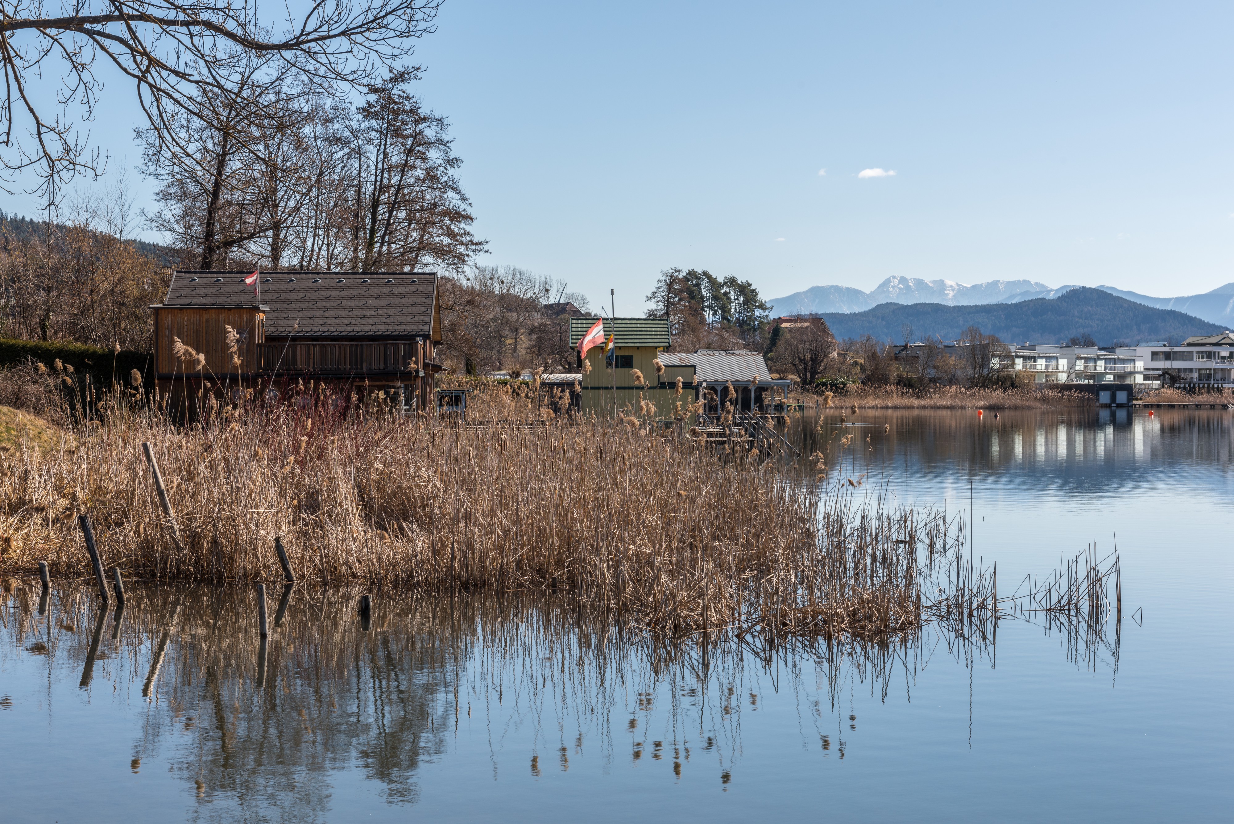 Poertschach Hauptstrasse Edelweissbad Woerther See-Ufer Roehricht 08032017 6466