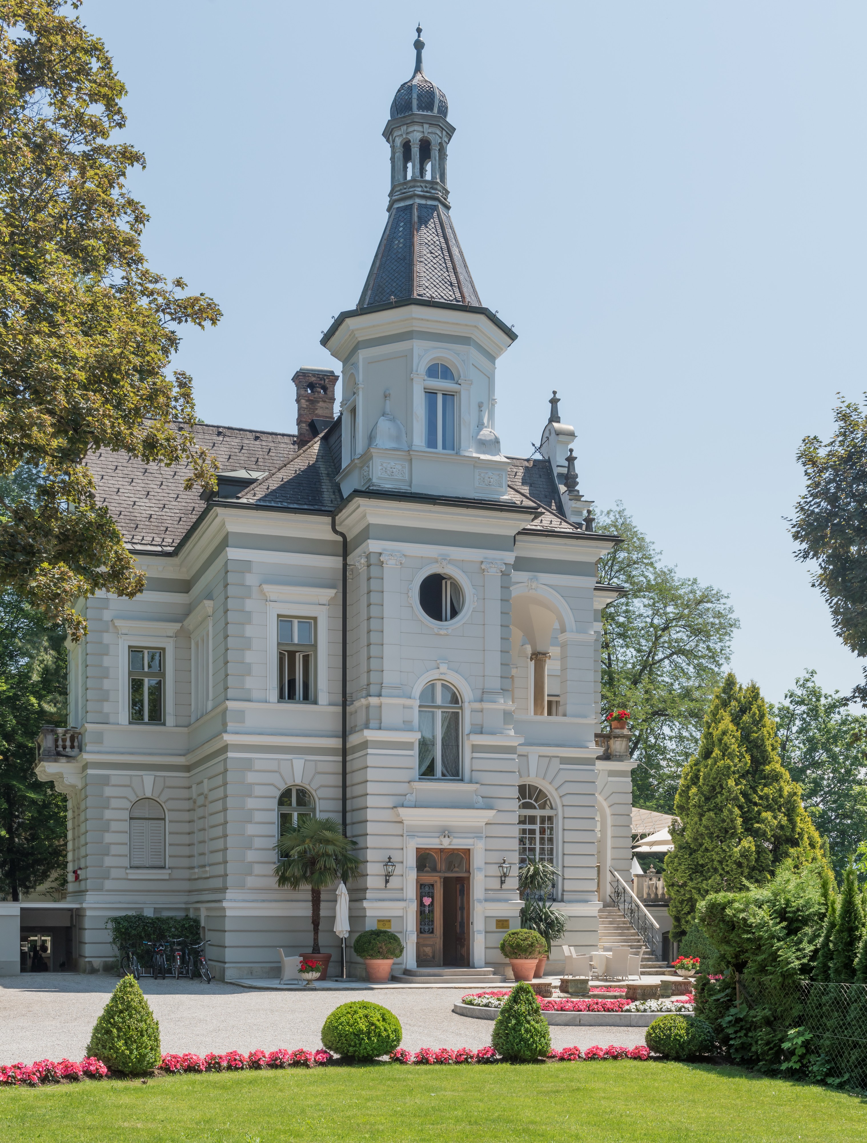 Poertschach Johannaweg 5 Villa Woerth West-Ansicht 06062015 4468