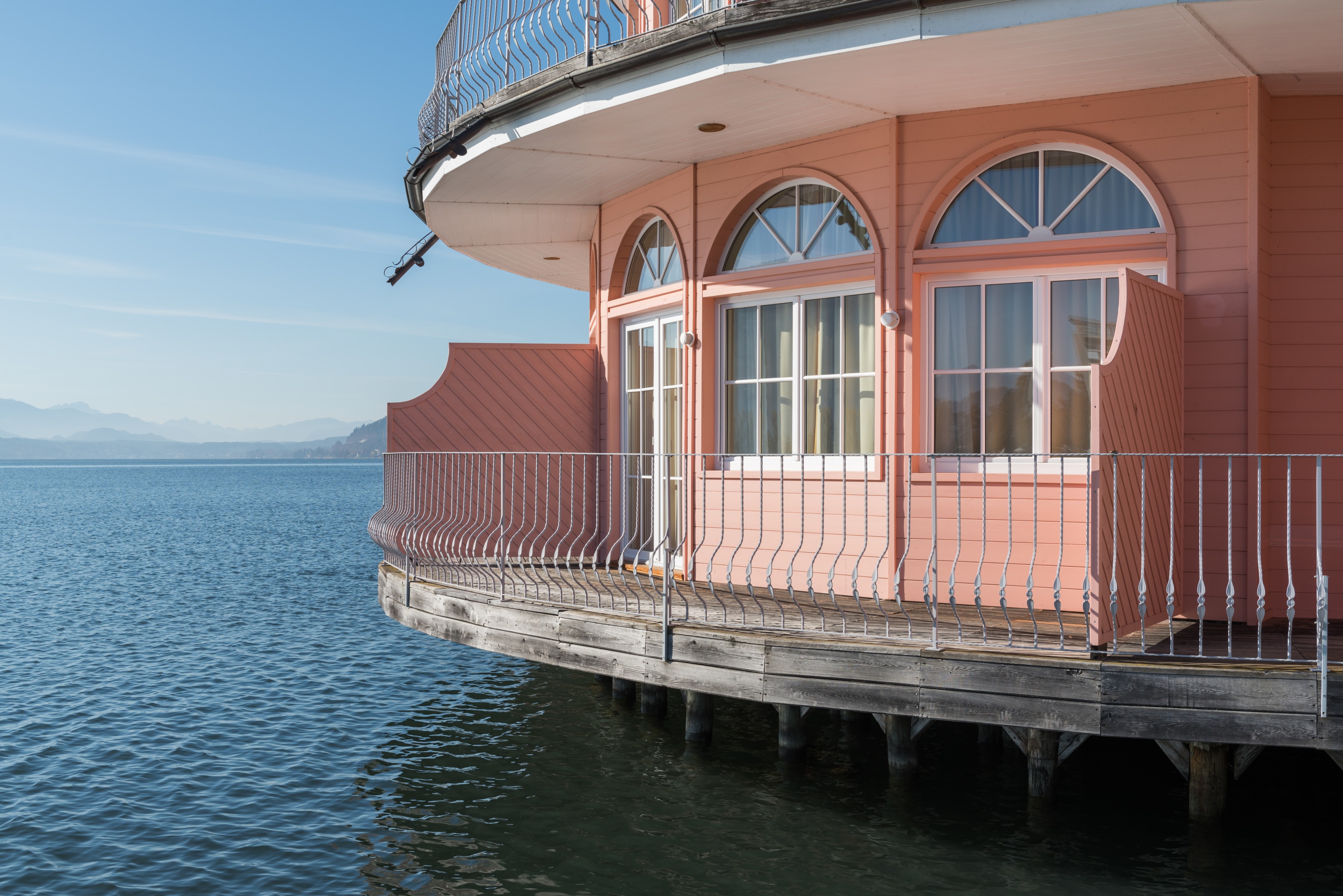 Poertschach Johannes-Brahms-Promenade 10 Hausboot Detail 13112015 9011