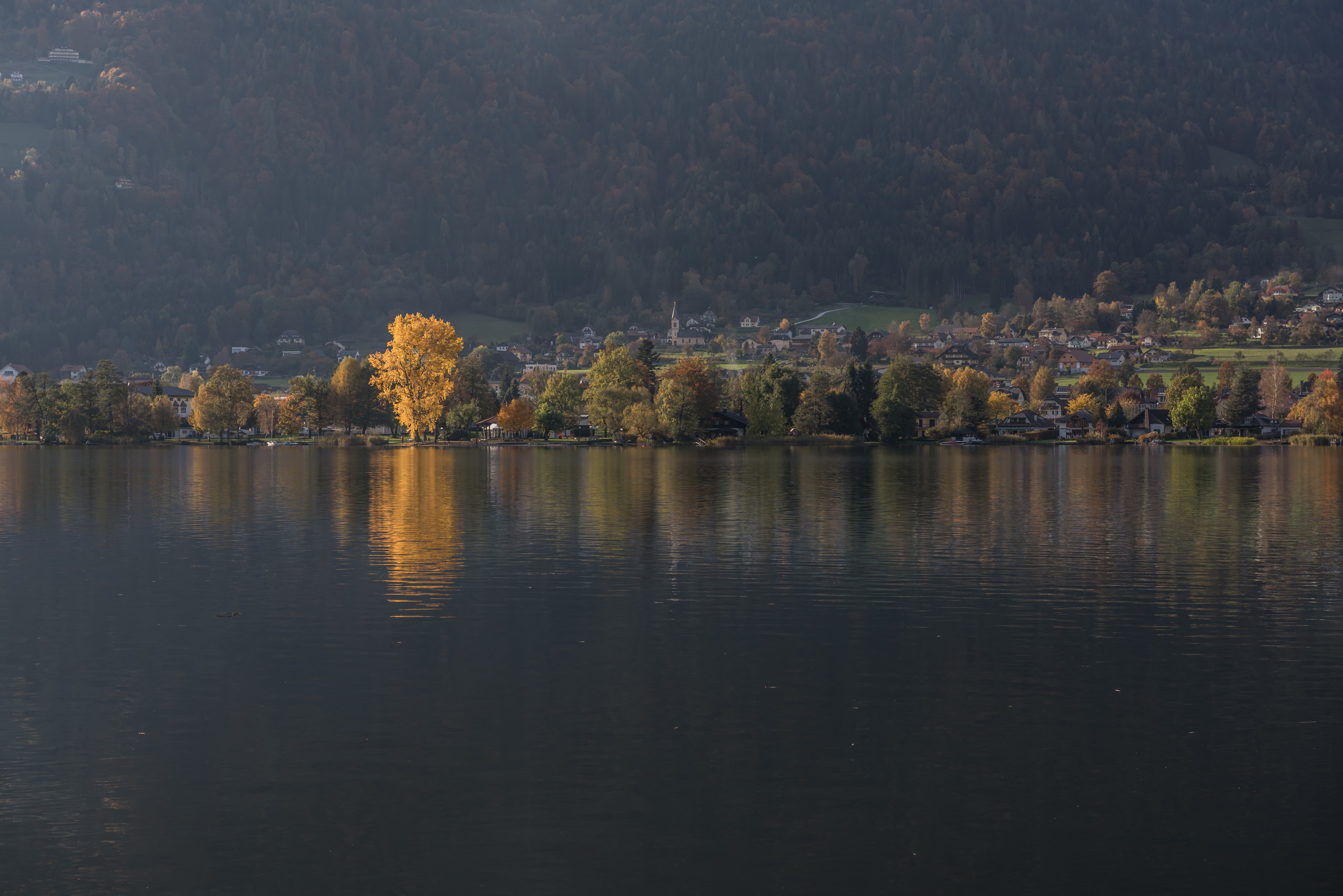 Steindorf Tschoeran mit Ossiacher See 22102016 5014