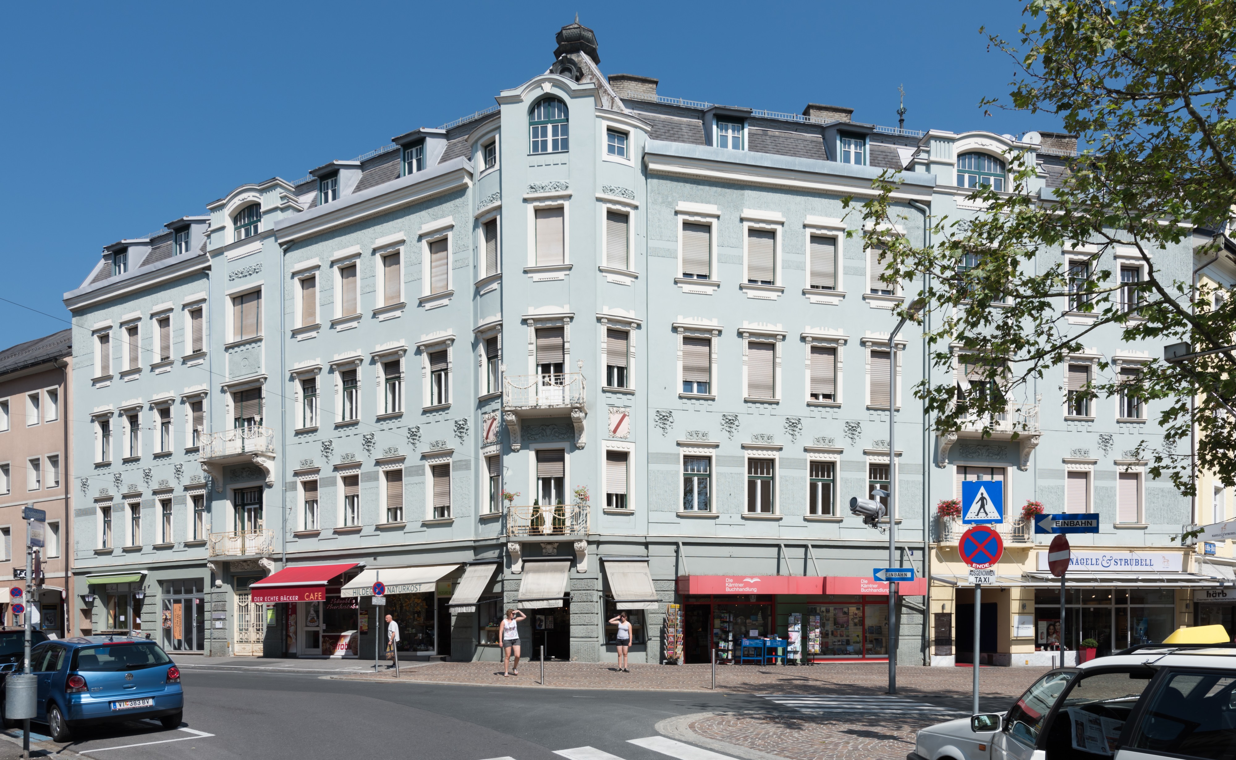 Villach Achter-Mai-Platz 3 07082015 6573