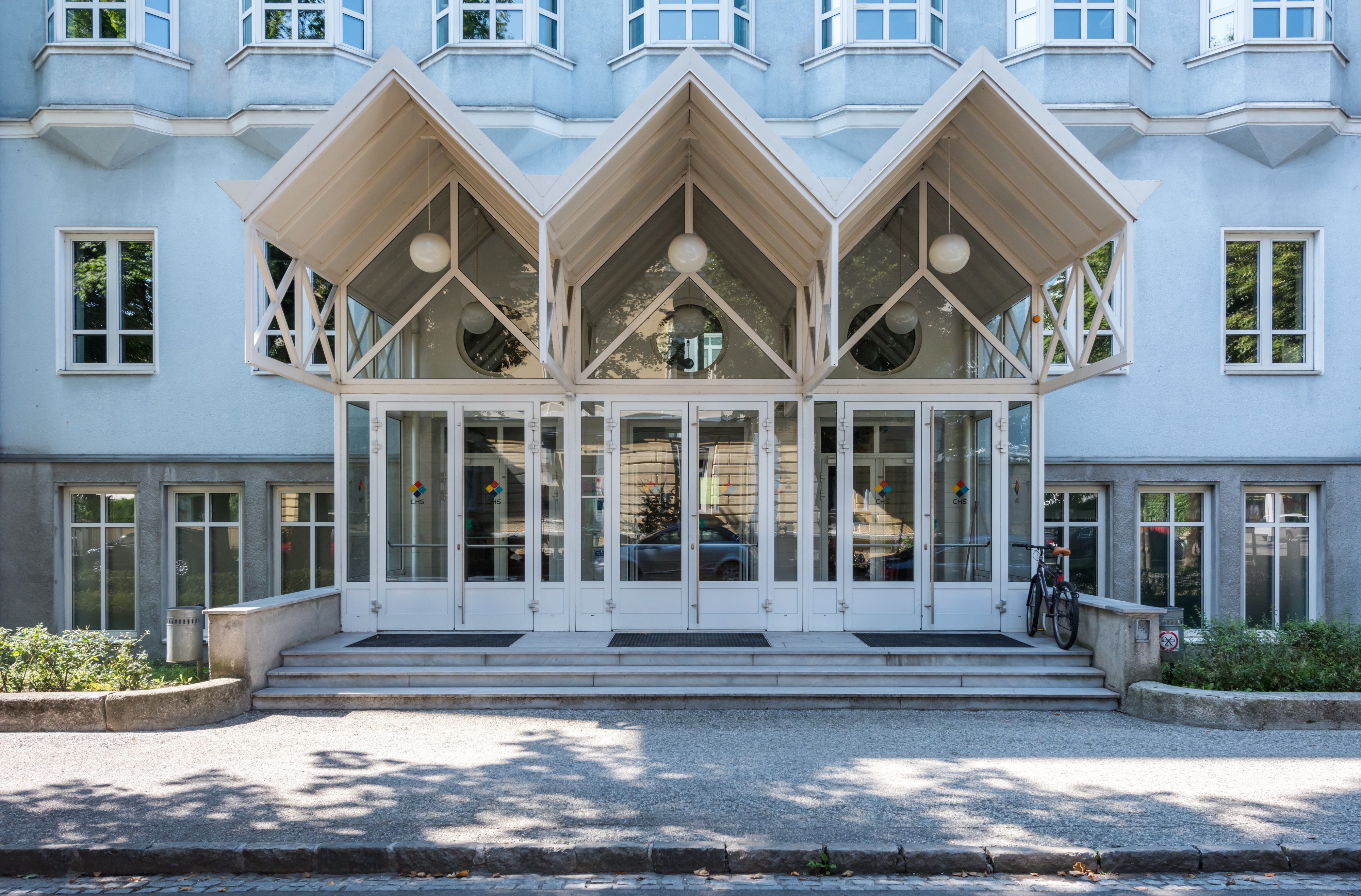 Villach Richard-Wagner Strasse 8 CHS-Haupteingang 07082015 6513