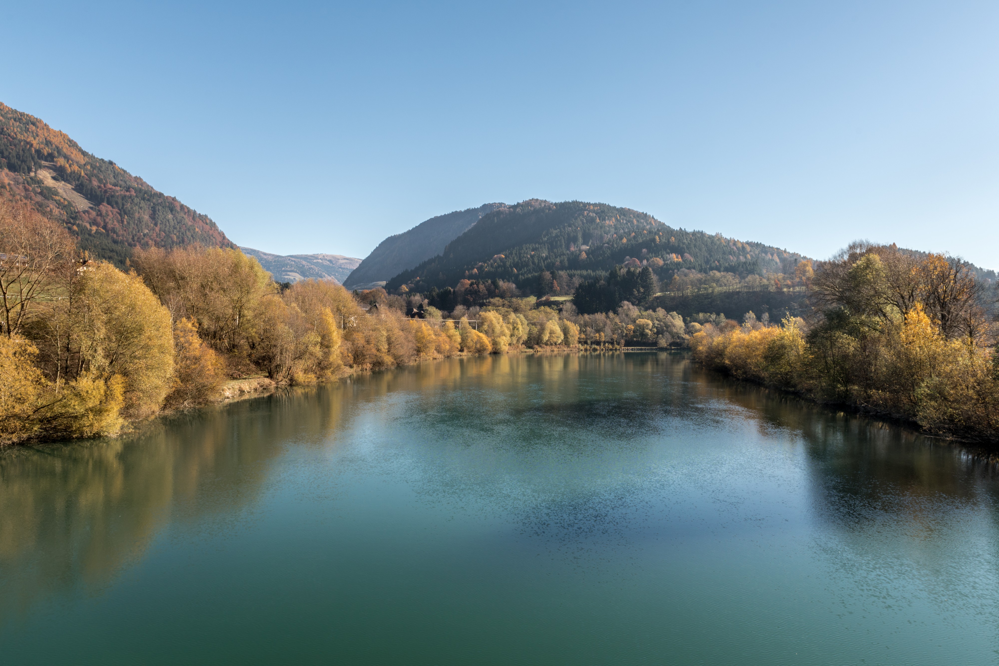 Weissenstein Puch Drau Fluss-Landschaft 08112015 8744