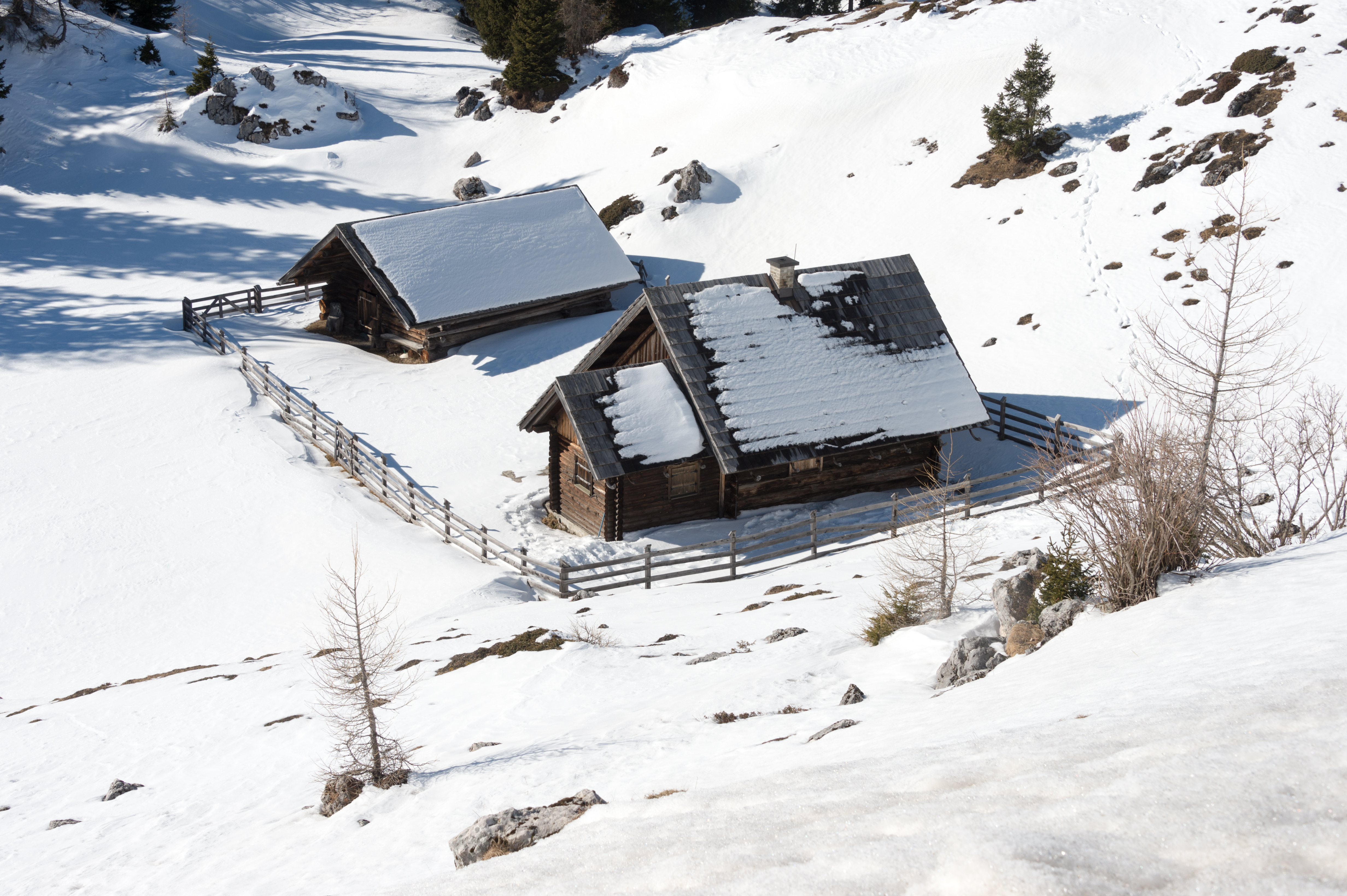Villacher Alpe Rosstratte Almhuetten 13022015 9828