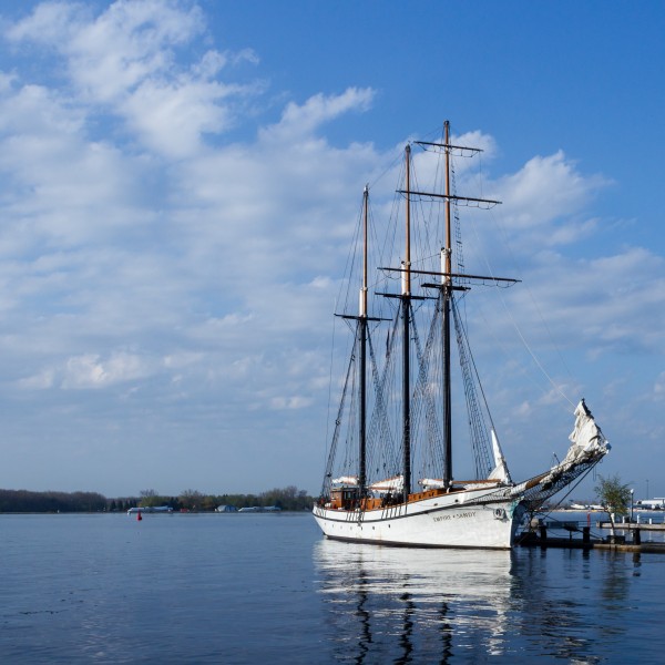 Empire Sandy moored at Waterfront Trail Toronto-2017-05-17-7578