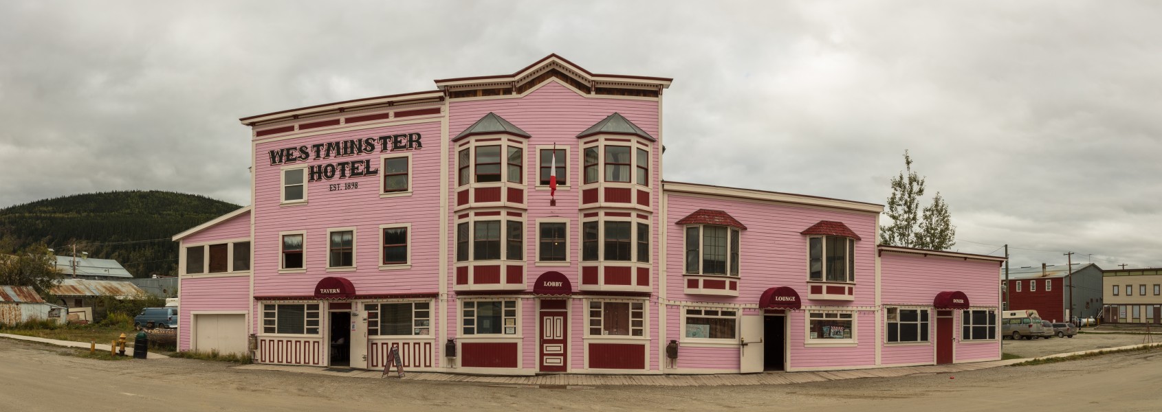 Hotel Westmister, Dawson City, Yukón, Canadá, 2017-08-27, DD 46-48 PAN