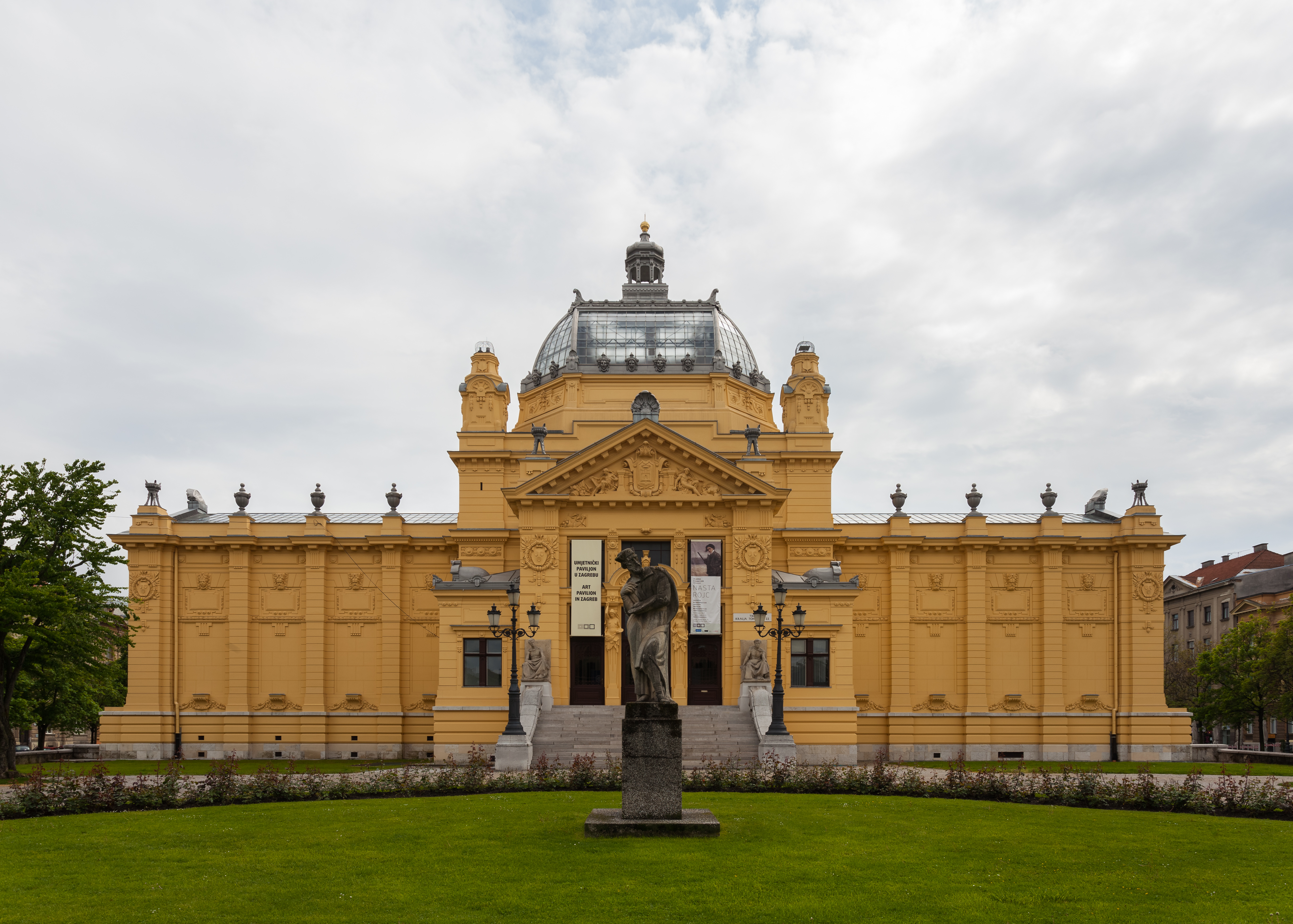 Pabellón del Arte, Zagreb, Croacia, 2014-04-20, DD 02