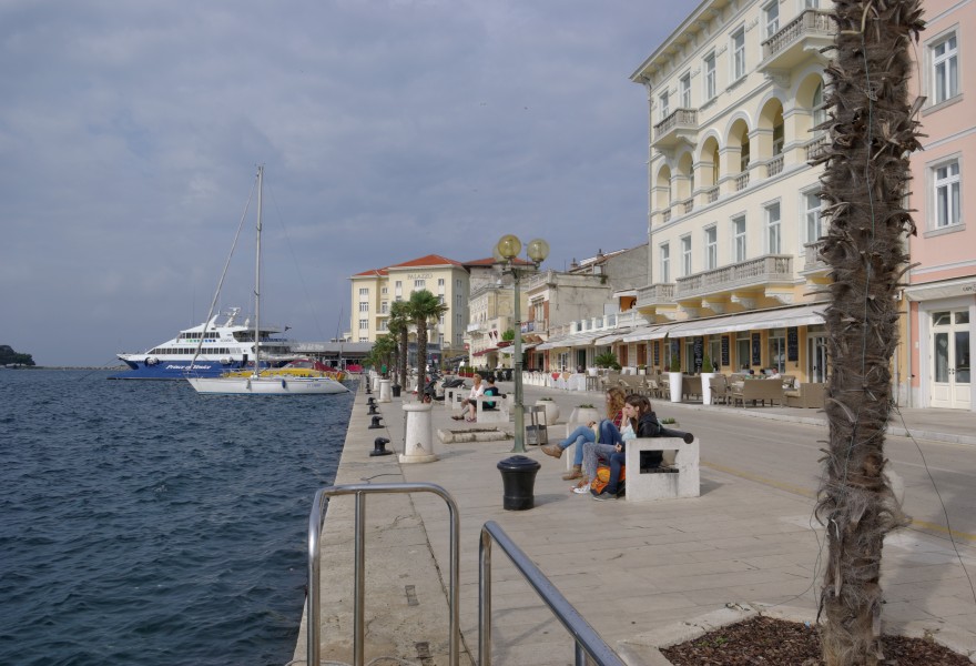 Croatia BW 2014-10-08 11-19-12