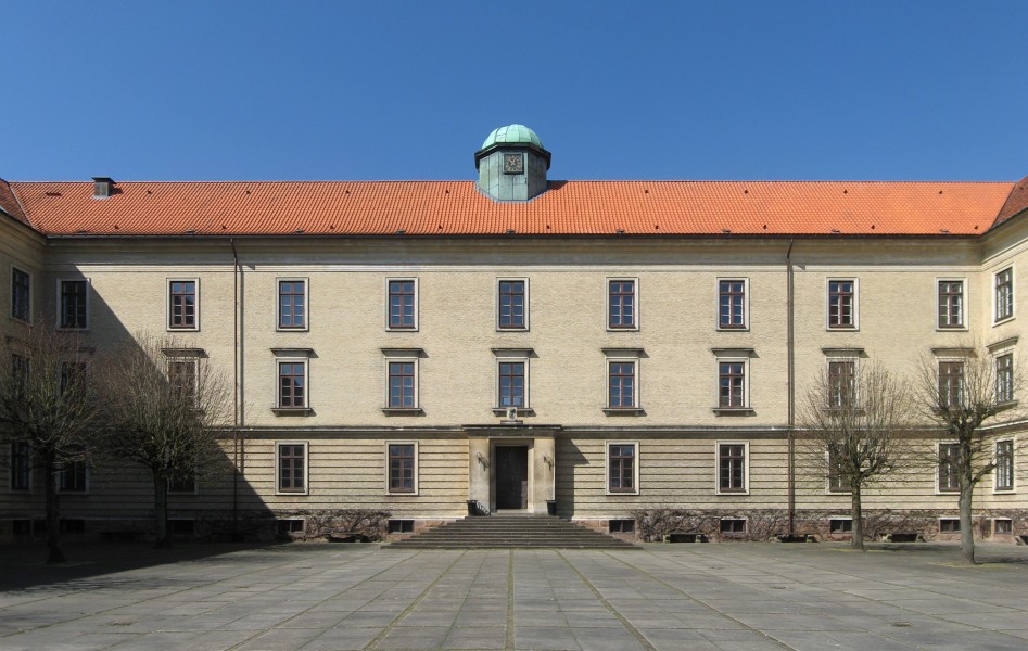 Viborg Katedralskole Facade 2009-04-19