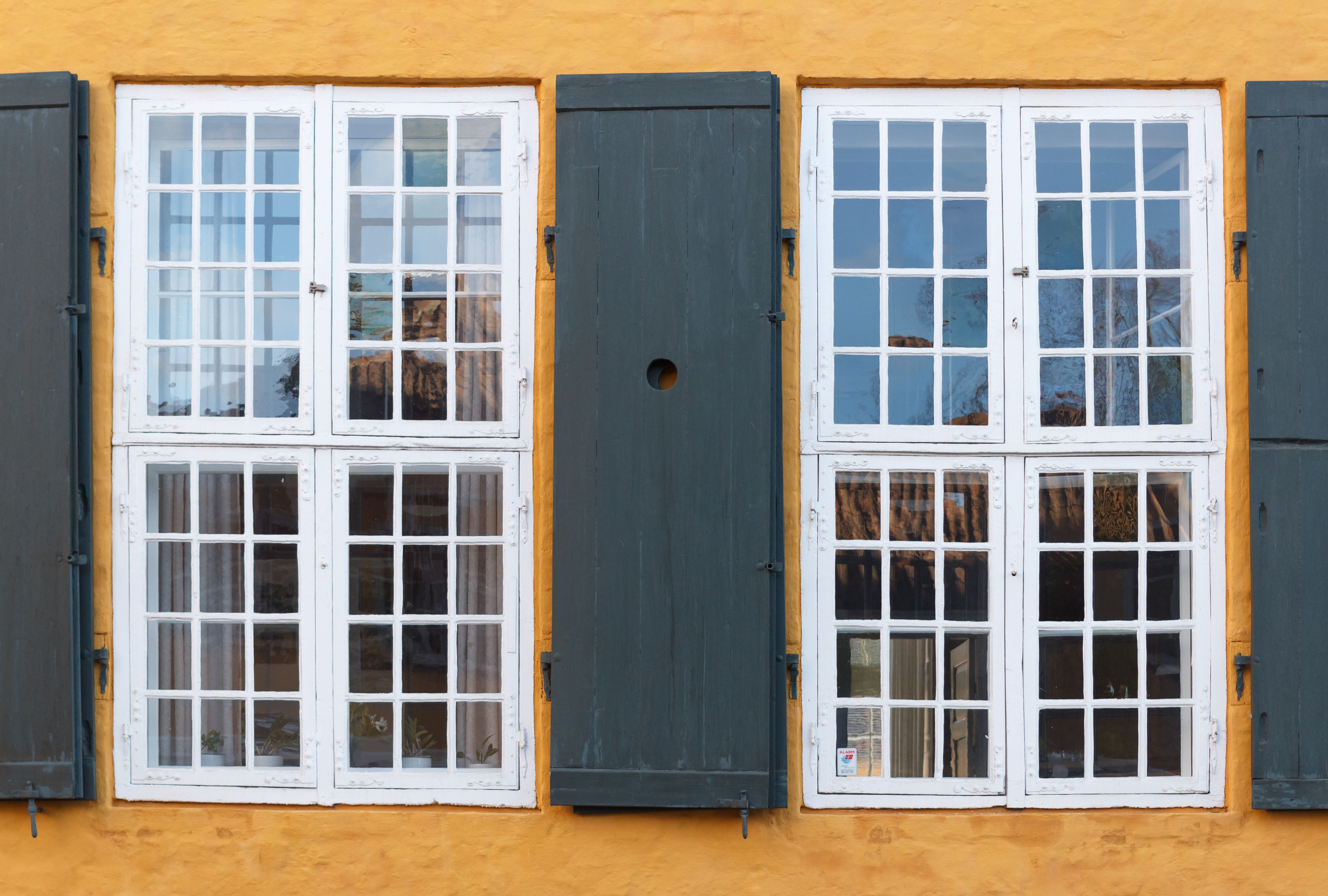 Windows facade Museum of Contemporary Art Roskilde 2015-03-30-4778
