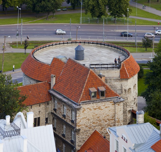 Vistas panorámicas desde la iglesia de San Olaf, Tallinn, Estonia, 2012-08-05, DD 48