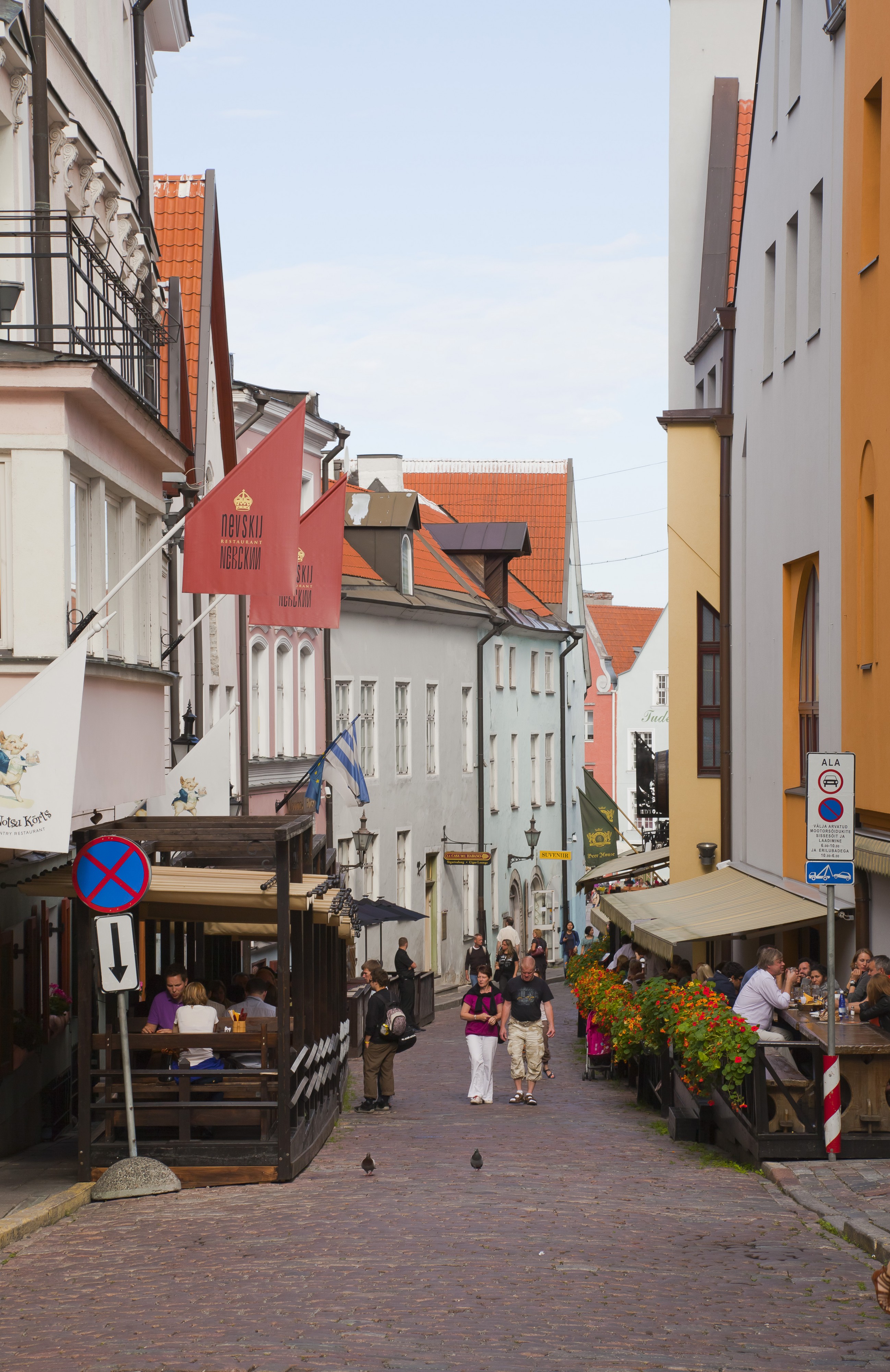 Calle Rataskaevu, Tallin, Estonia, 2012-08-05, DD 03