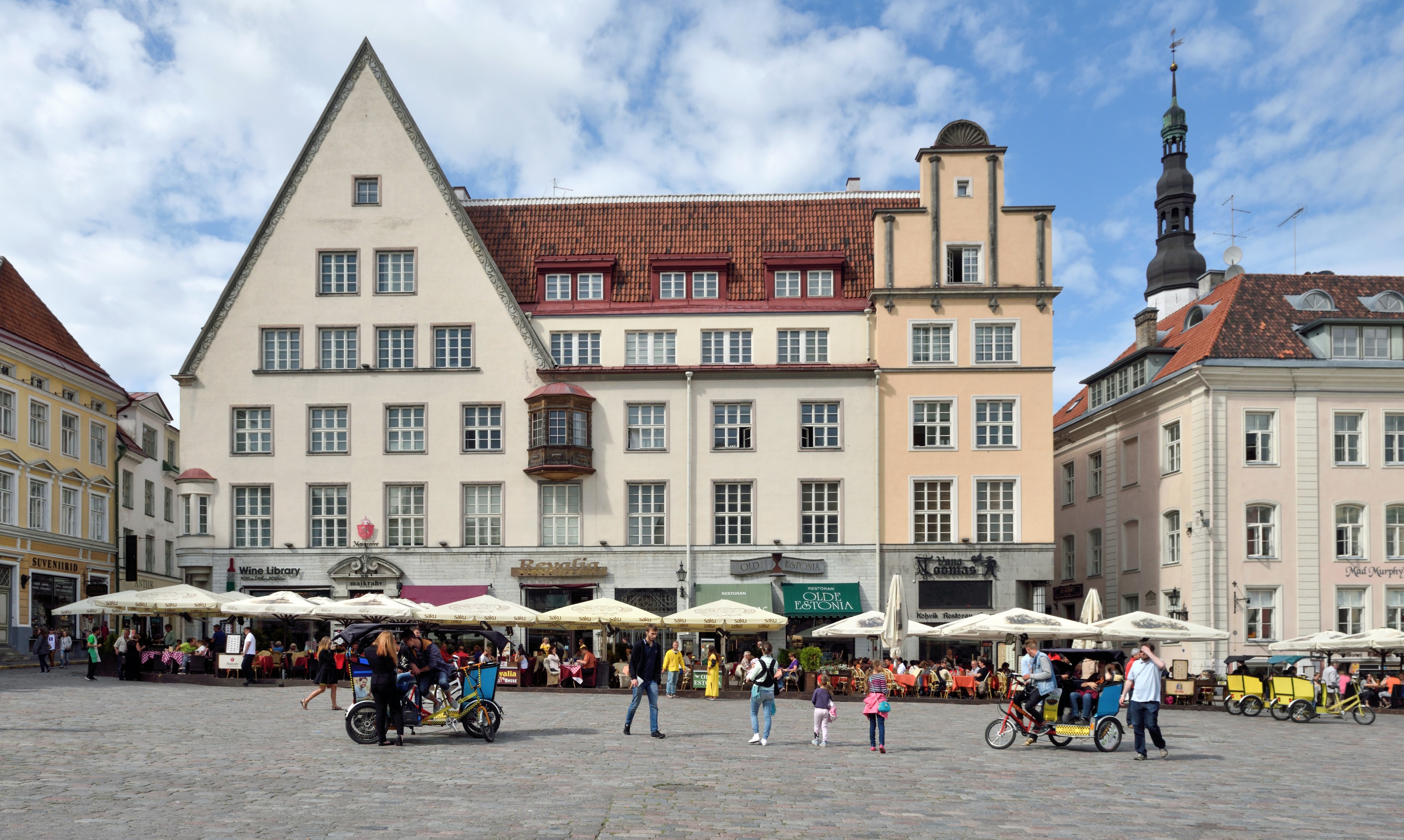 Raekoja plats Tallinn 2015