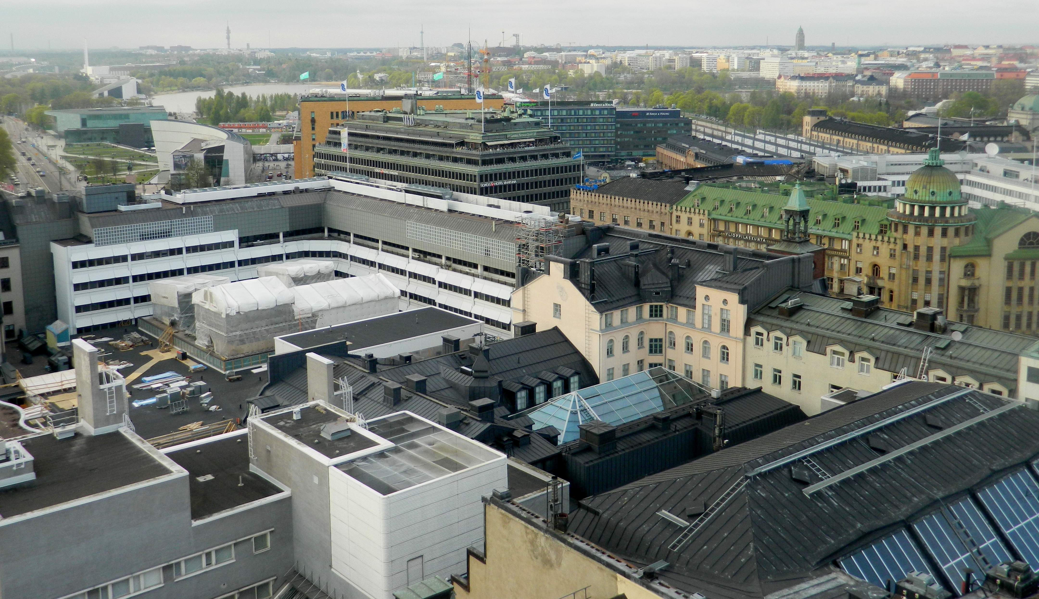 Helsingin siluettia11613 09