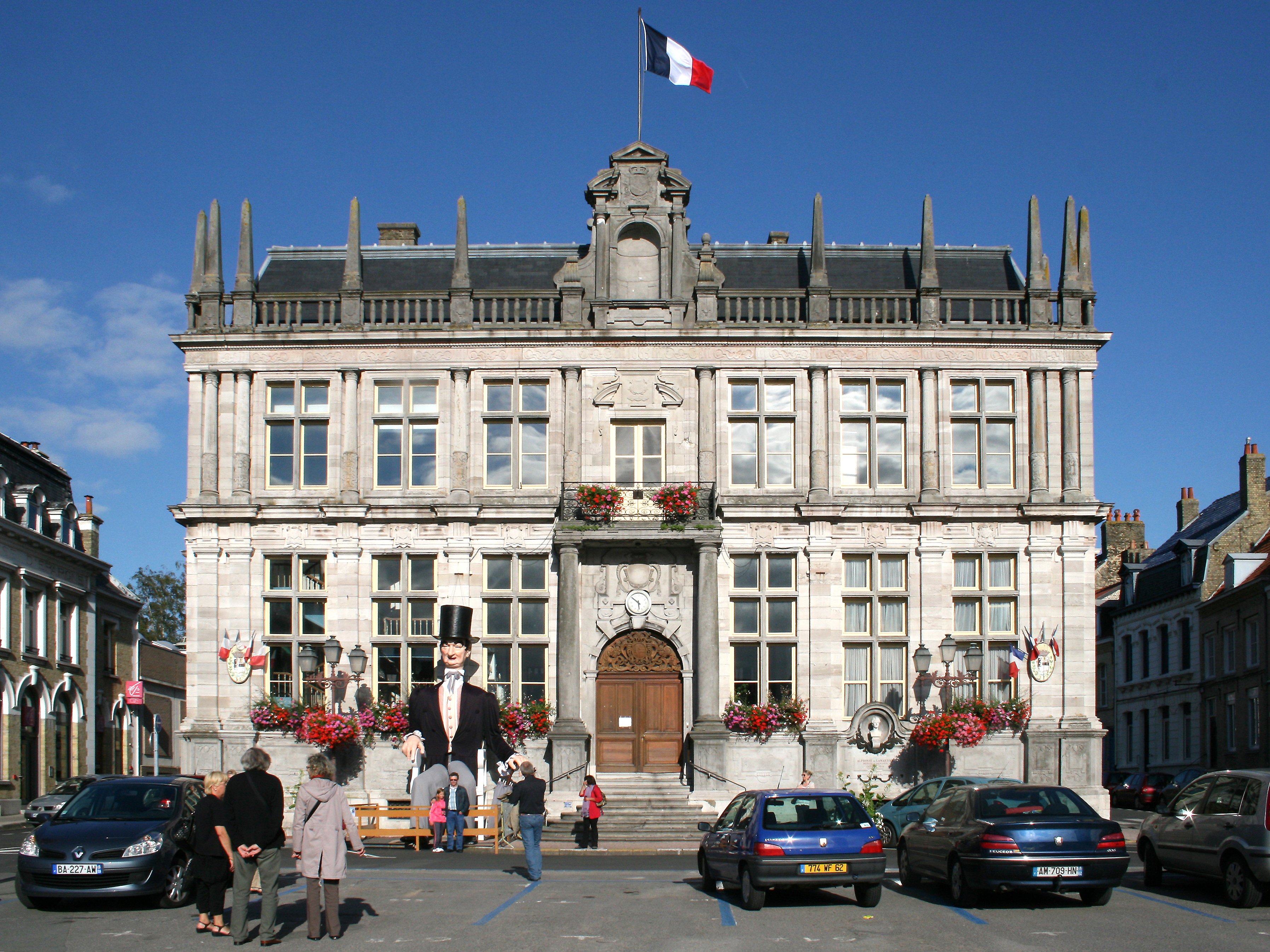 0 Bergues - Hôtel de ville (1)