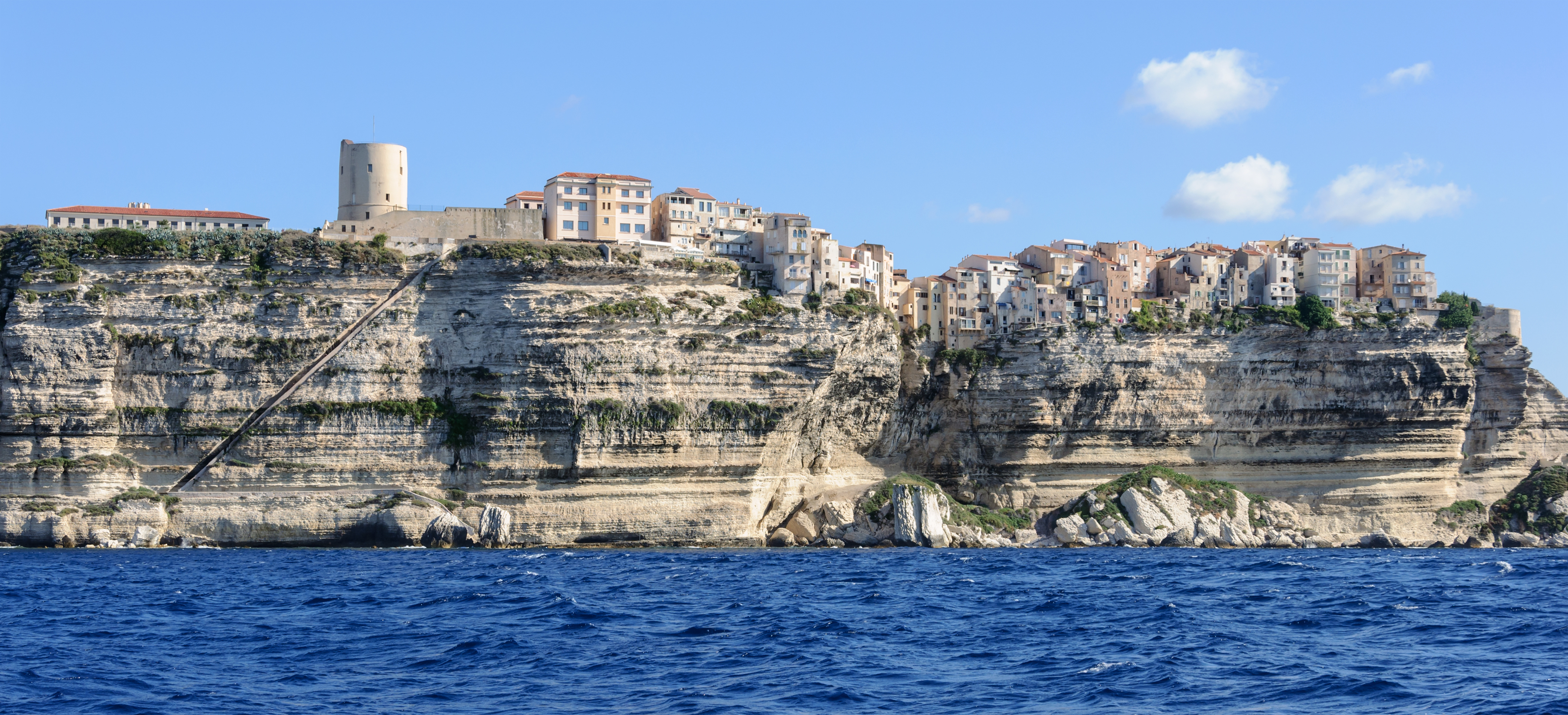 Bonifacio falaises escalier roi Aragon 2