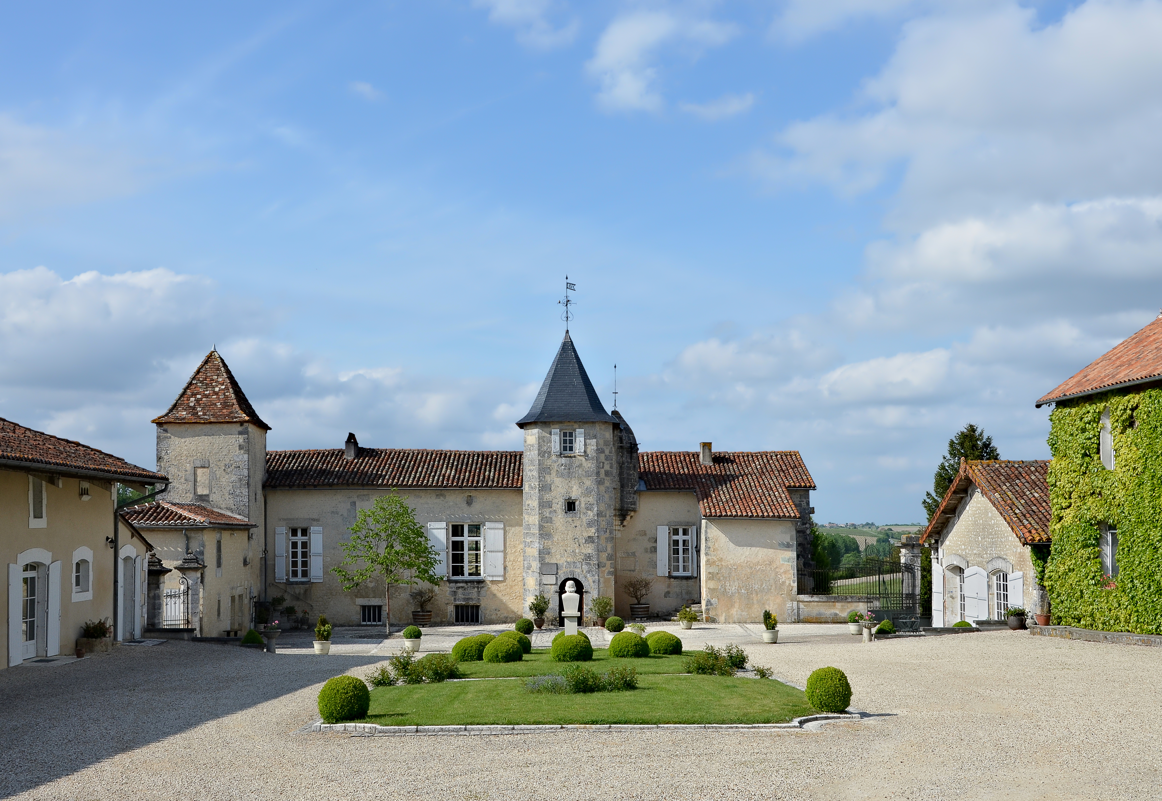 Champagne-Vigny 16 Manoir du Maine-Giraud 2013