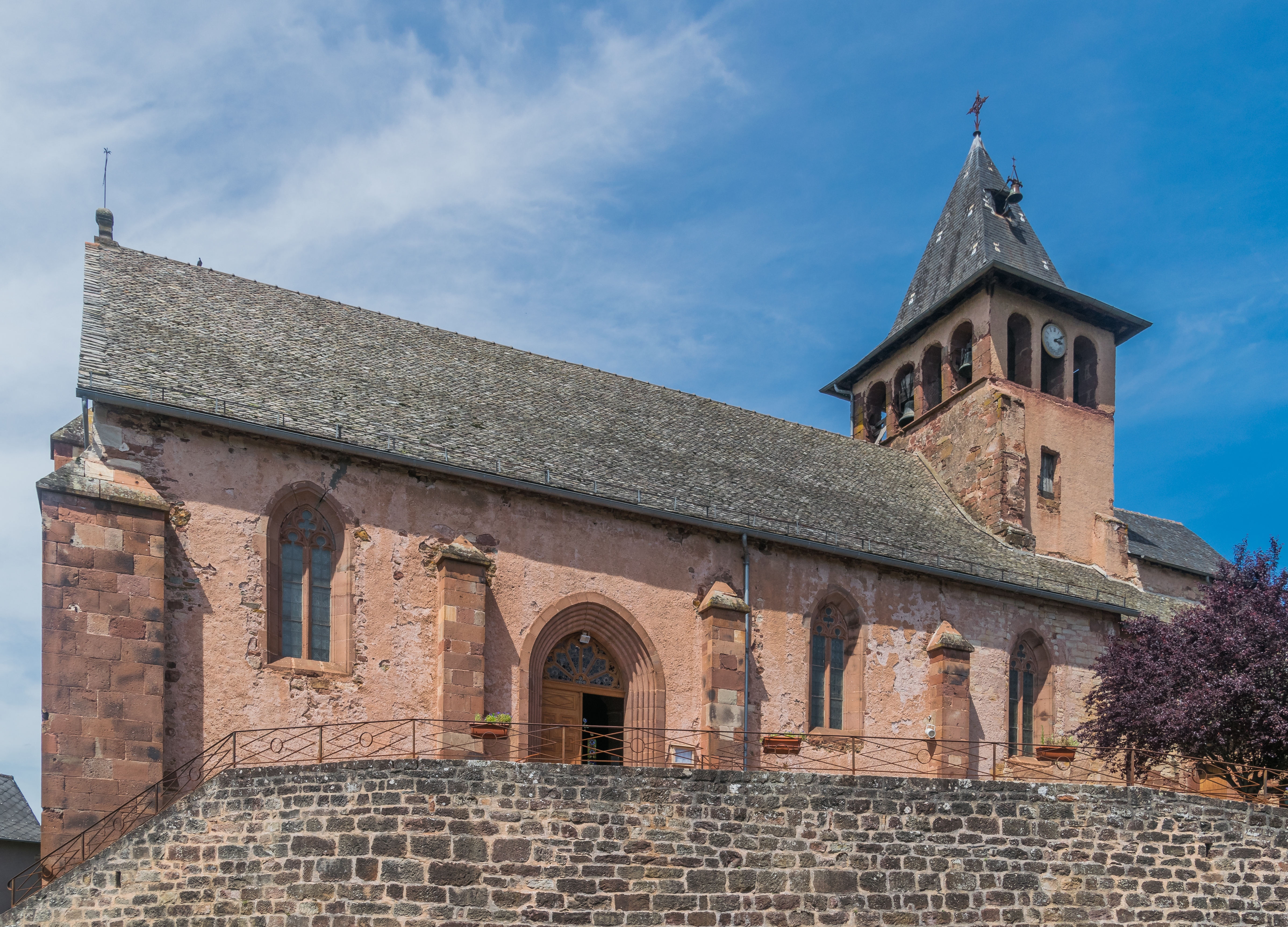 Church in Saint-Cyprien-sur-Dourdou 09