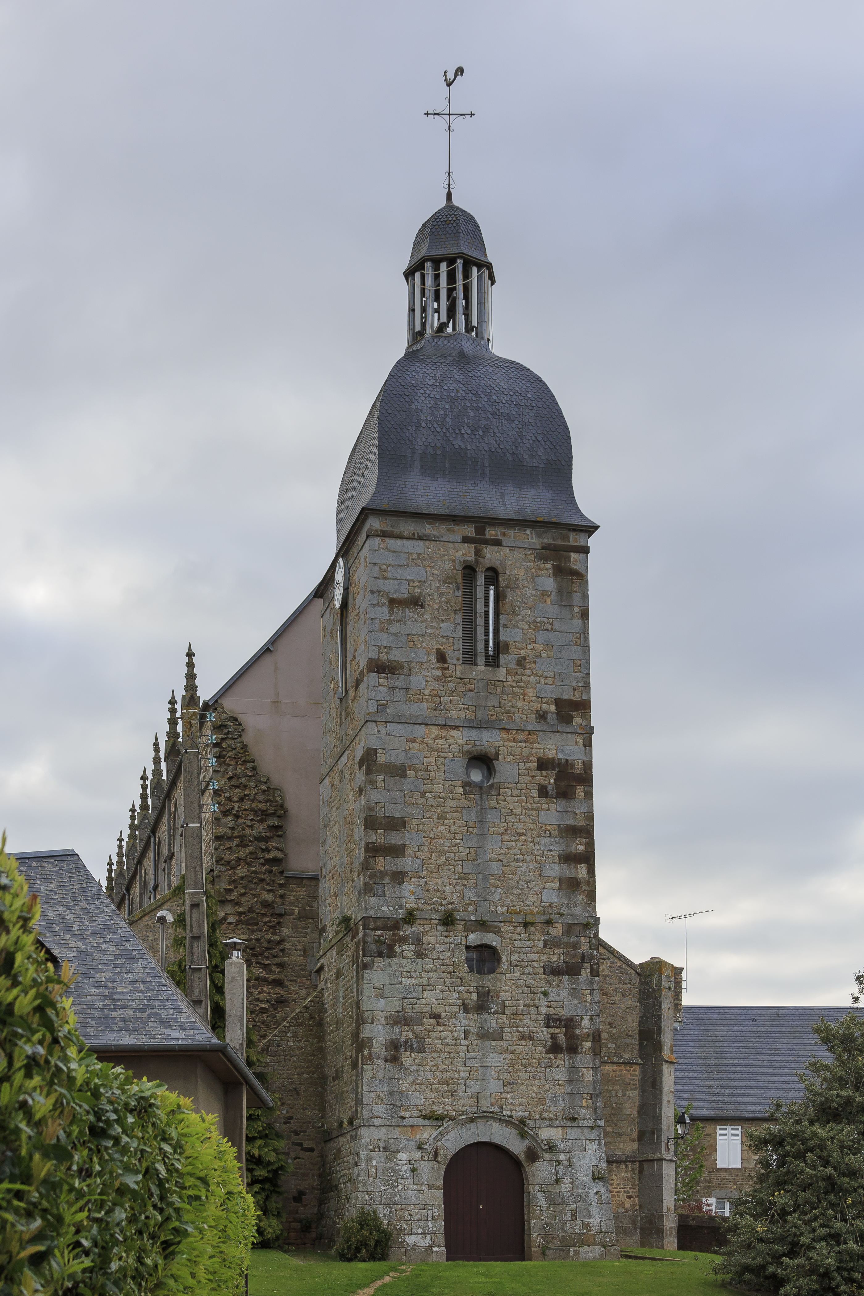 Ducey France Église-Saint-Pair-03
