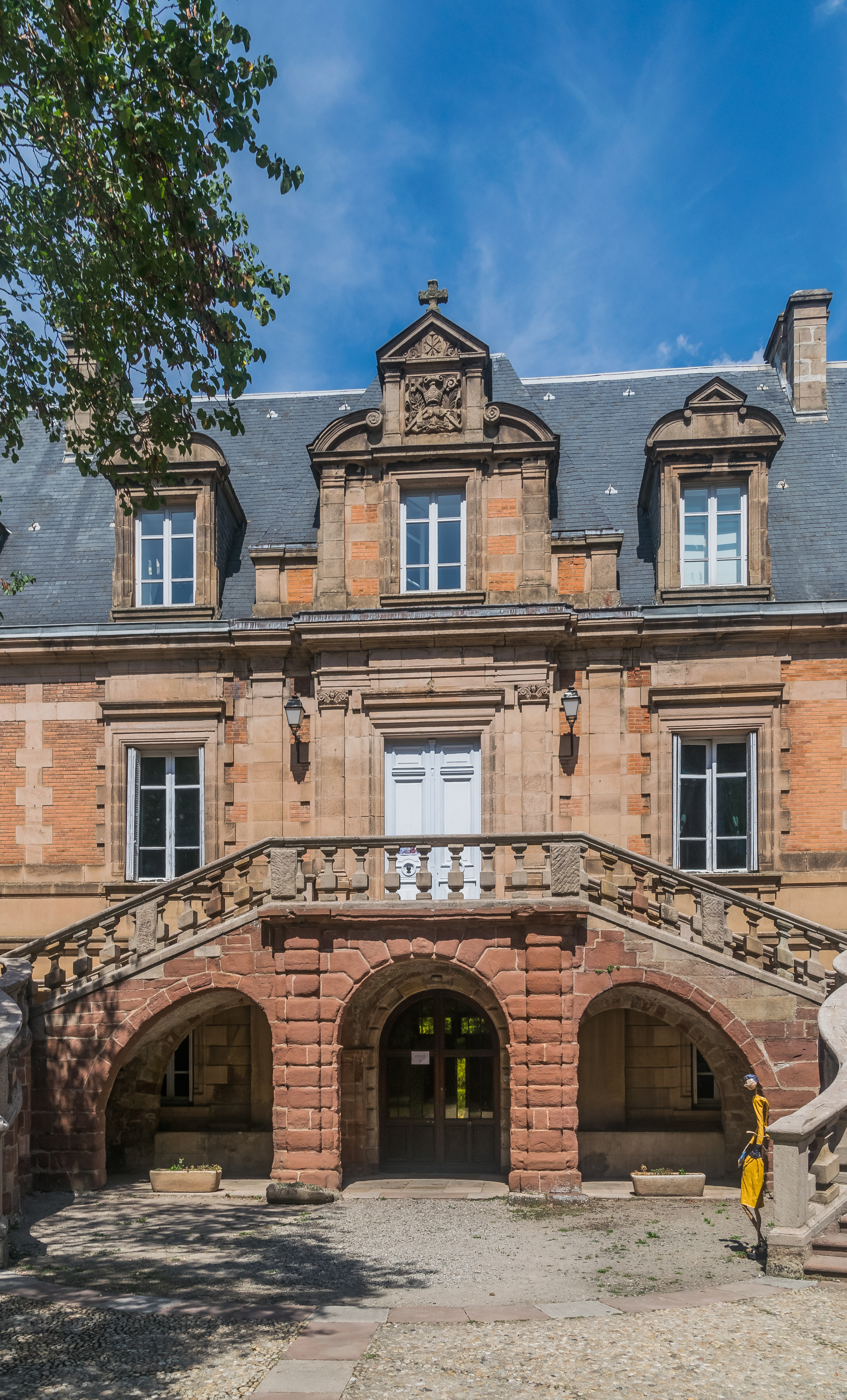 Former bishopric in Rodez 14