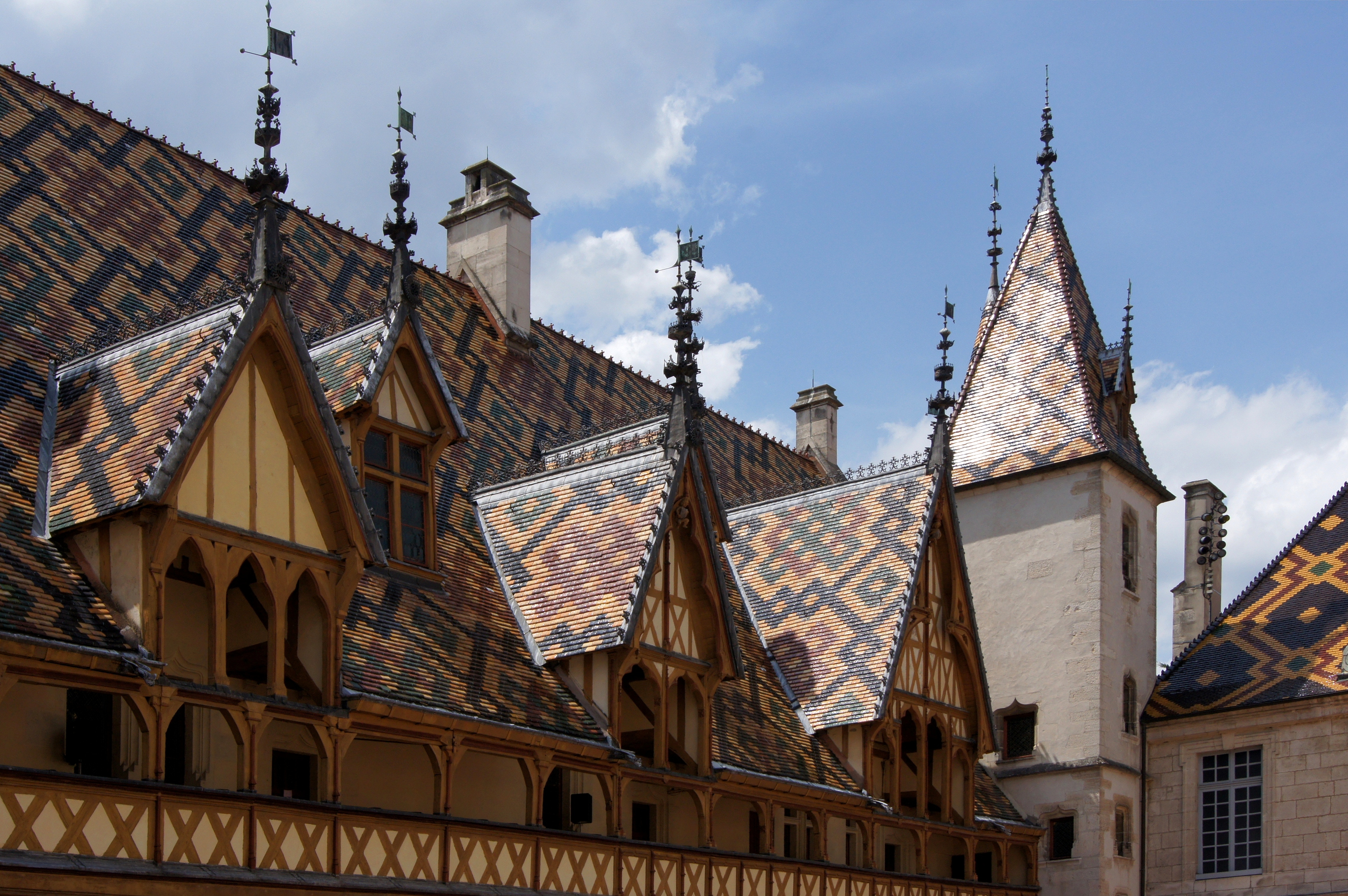 Hospices beaune toits1