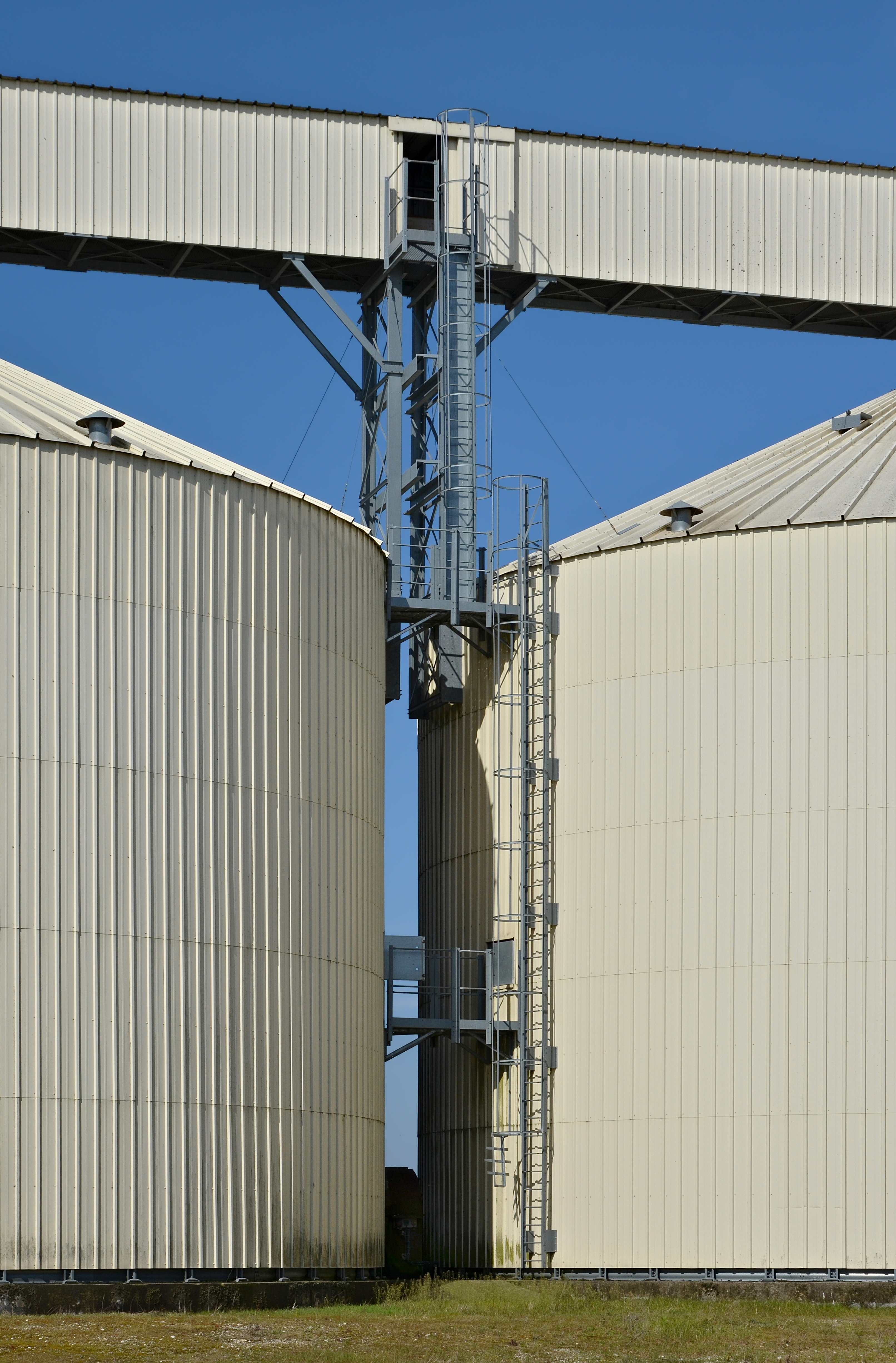 Le Bouchage 16 Accès silos 2014