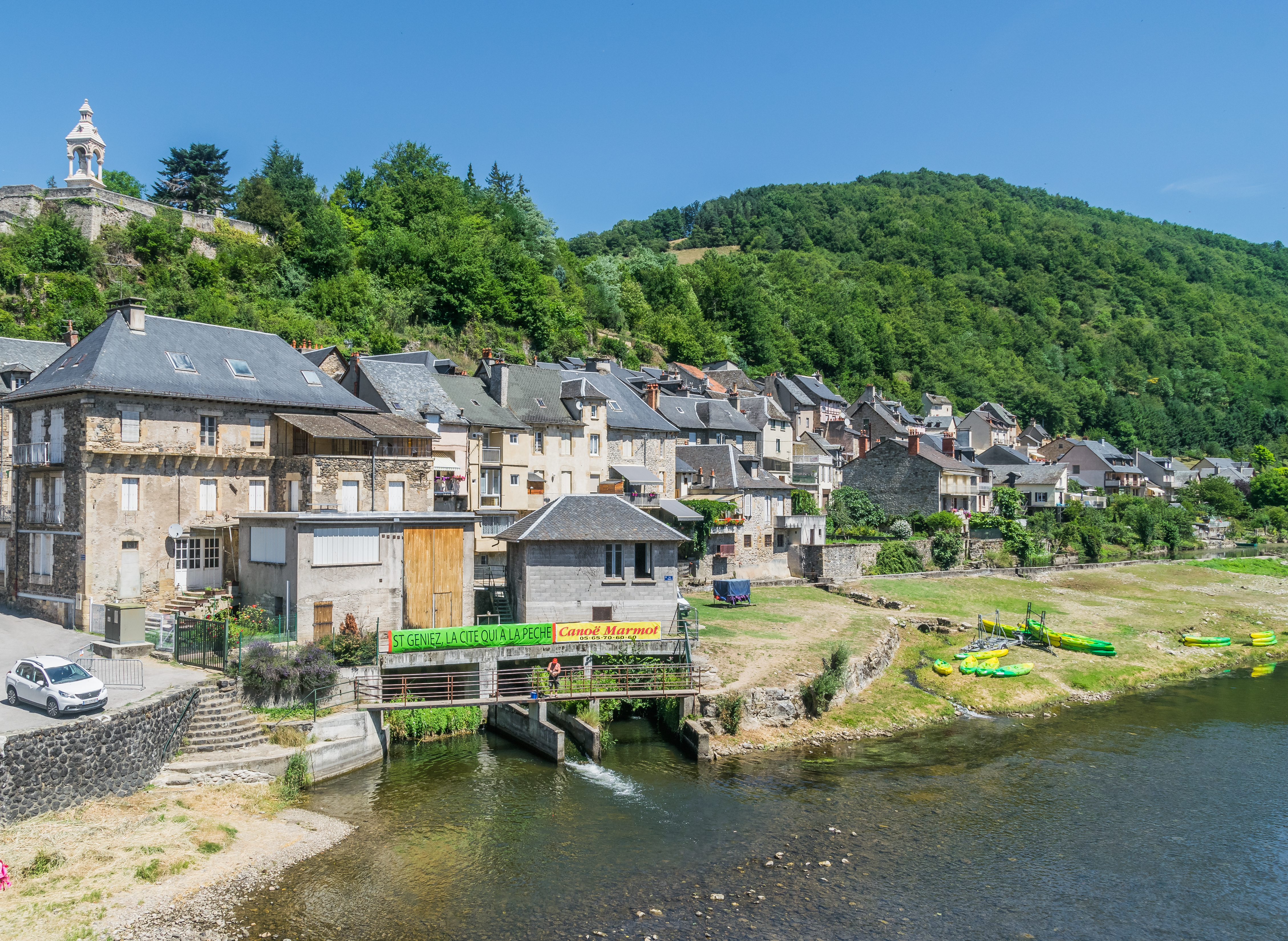 Lot River in Saint-Geniez-d'Olt 03