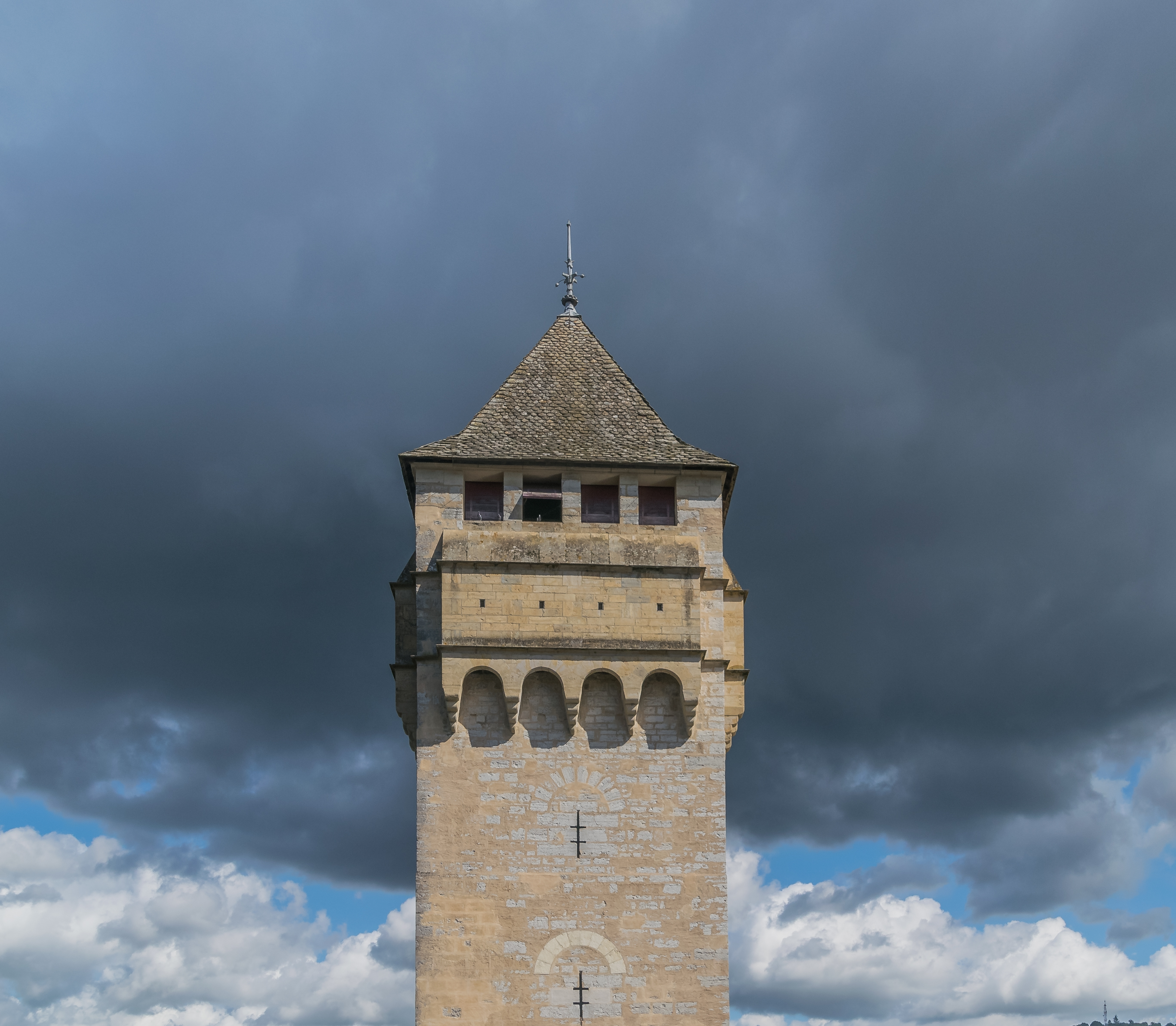 Pont Valentre 46