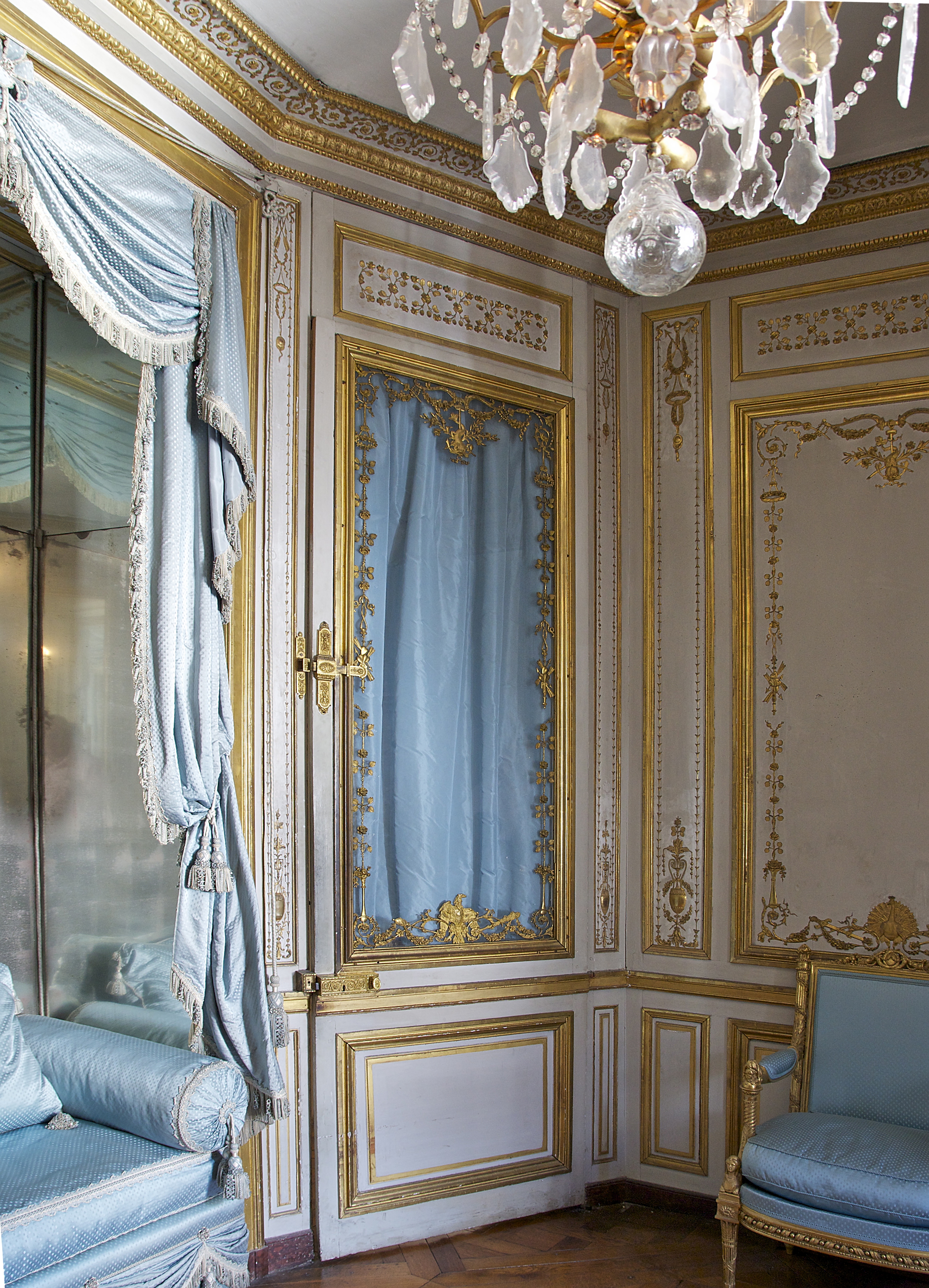 Porte méridienne versailles petits appartements reine
