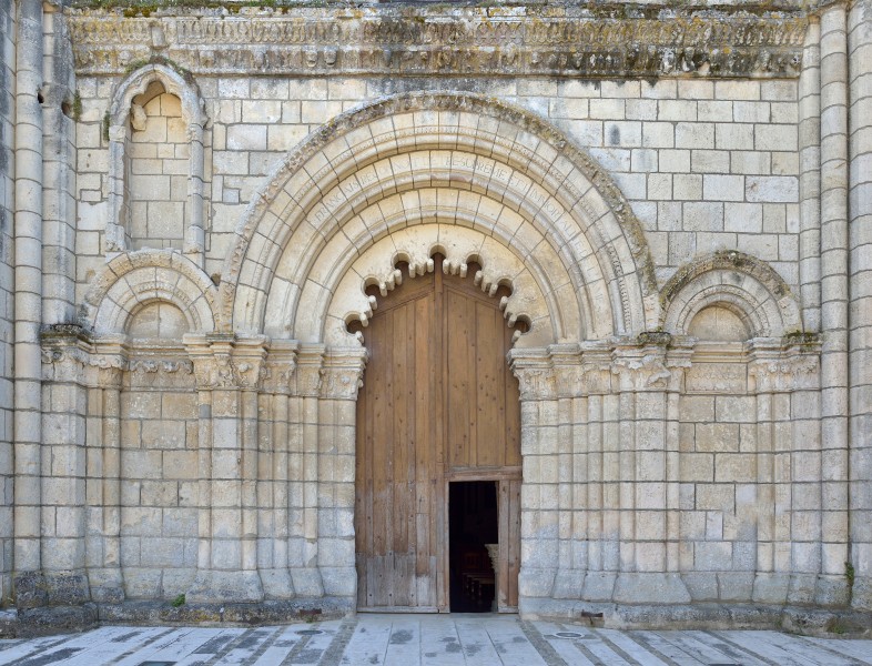 Abbaye Saint-Étienne Bassac èglise