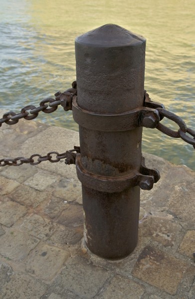Bollard d'amarrage Vieux Port La Rochelle