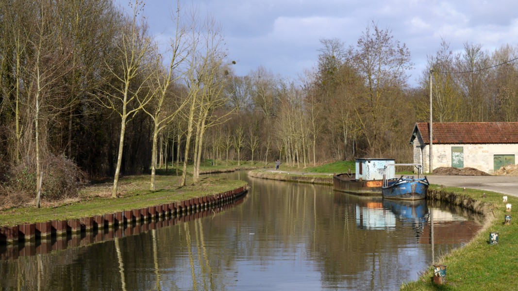 Canal de l Ourccq pres de Claye Souilly P1080301