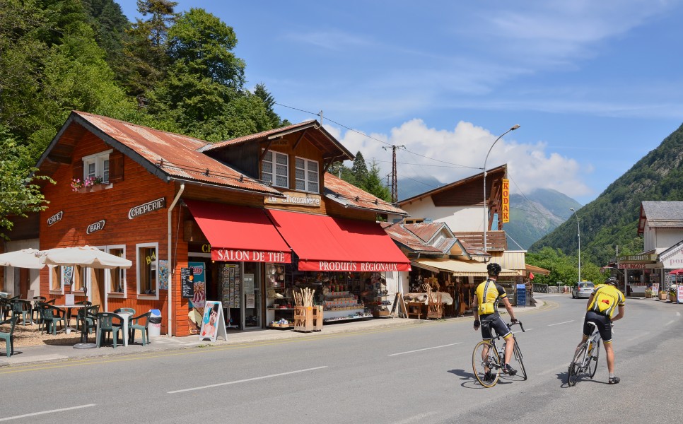 Cauterets 65-La Raillère D920 &boutiques 2014